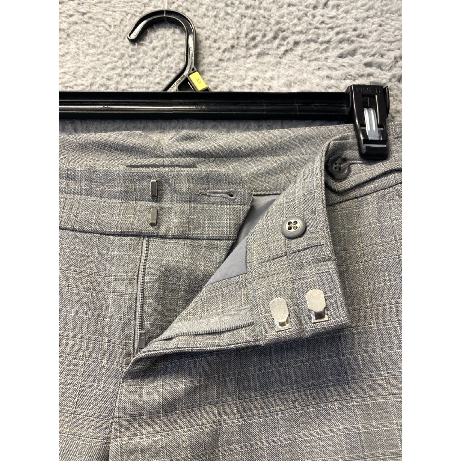 Banana Republic Banana Republic Dress Pants Women’s Size 8 Gray Plaid Check Dress Pants/0331 Size 30" / US 8 / IT 44 - 7 Thumbnail