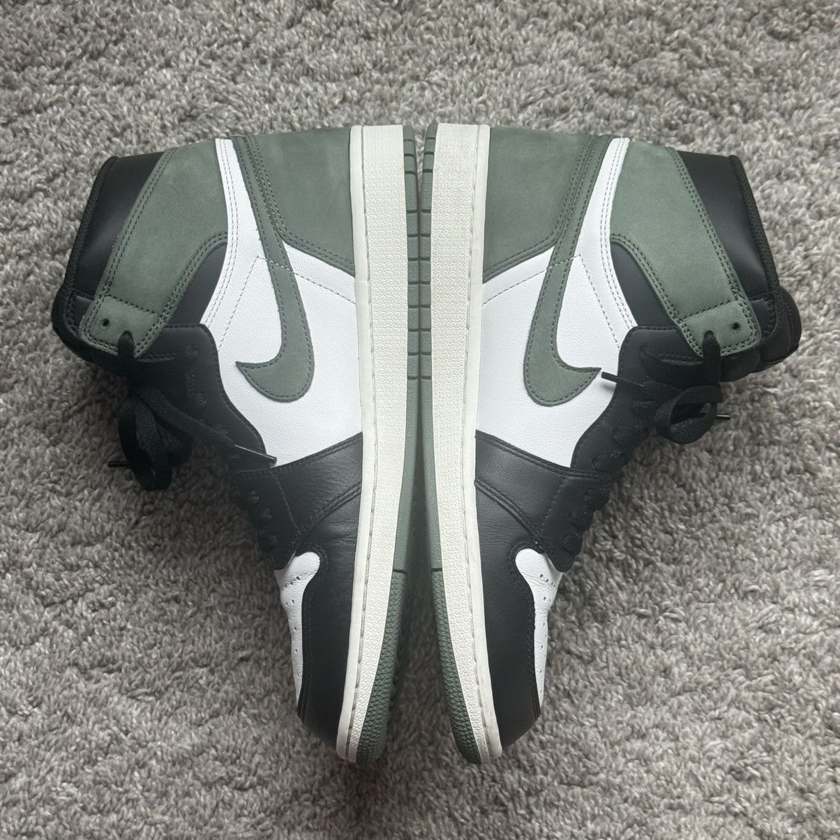 Nike Nike Air Jordan 1 Retro High OG ‘Clay Green’ | 555088 135 Size US 10.5 / EU 43-44 - 3 Thumbnail