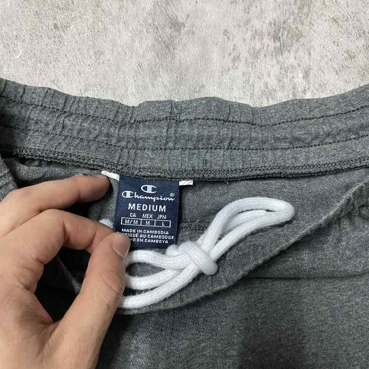 Champion Grey Champion cotton shorts #activewear Size US 32 / EU 48 - 4 Thumbnail