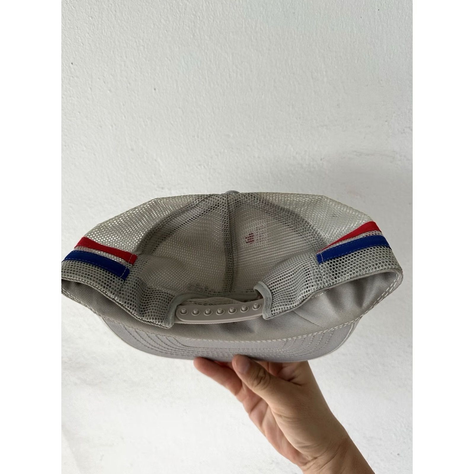 Vintage Vintage 80s Snapback Trucker Striped Cap Hat Reynolds Metal Gray Size ONE SIZE - 5 Thumbnail