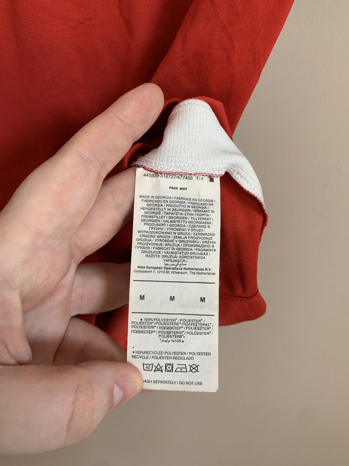 Nike Liverpool 2021 Home Football Shirt Nike Soccer Jersey Size M Size US M / EU 48-50 / 2 - 10 Thumbnail