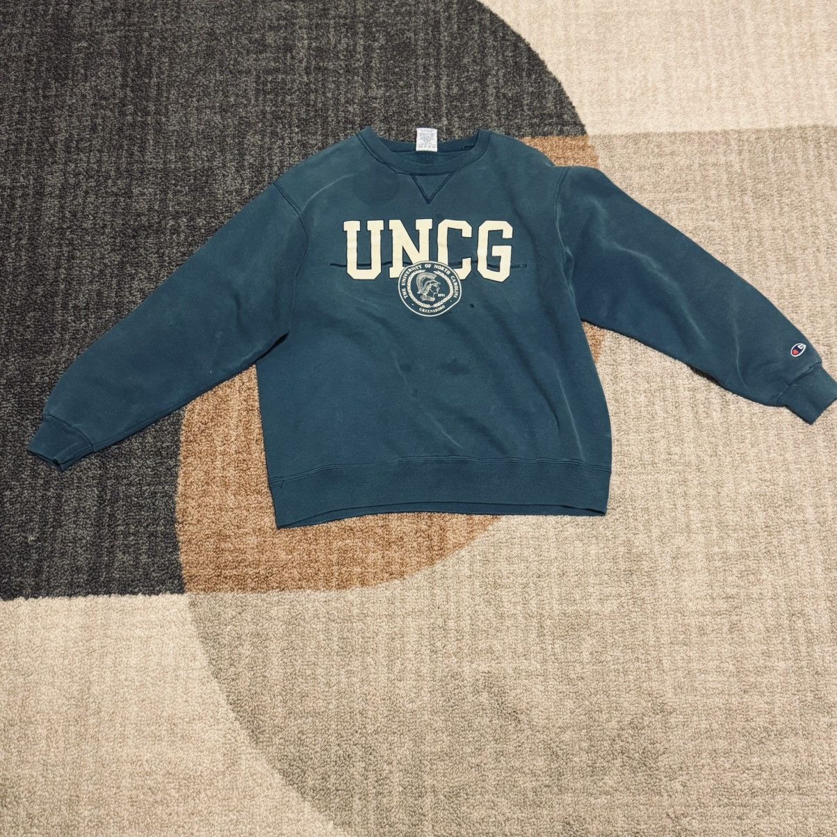 Champion 90’s Vintage uncg swearshirt Size US M / EU 48-50 / 2 - 1 Thumbnail