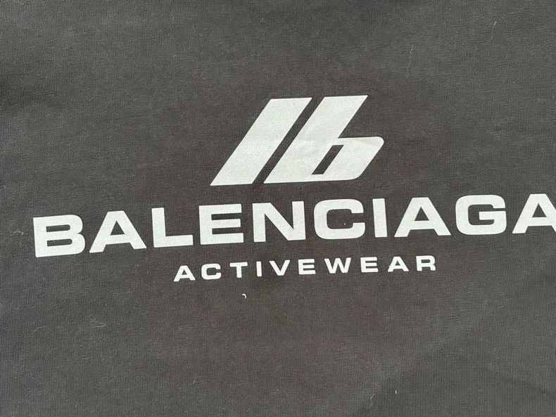 Balenciaga Balenciaga Reflective logo short sleeve T-shirt Size US XL / EU 56 / 4 - 3 Thumbnail