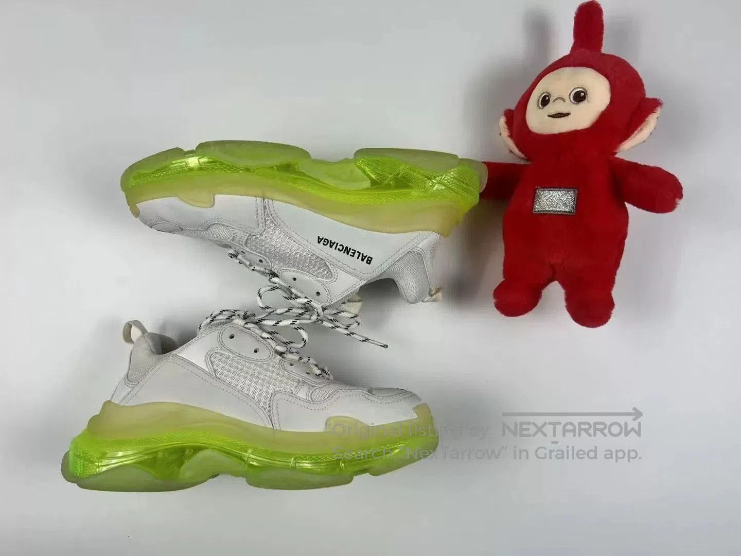 Balenciaga balenciaga white and green dad sneakers. Size US 9 / EU 42 - 3 Thumbnail