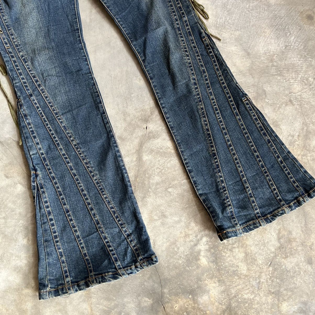 Tornado Mart Y2K Browd Win Tornado Mart Style Lace Flare Jeans Size 27" / US 4 / IT 40 - 6 Thumbnail