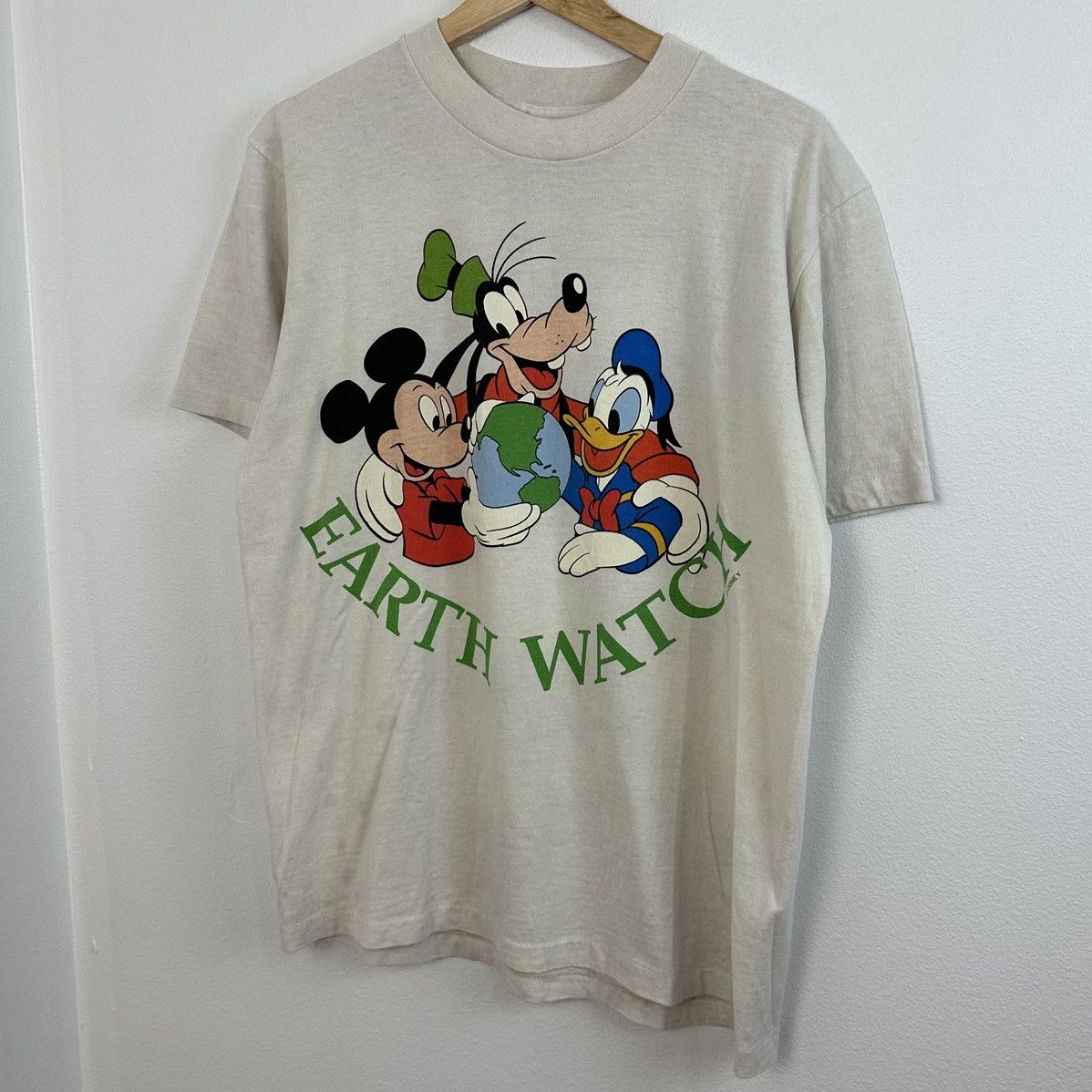 Disney × Vintage Vintage Disney Earth T Shirt M Mickey Goofy Donald Size US M / EU 48-50 / 2 - 2 Thumbnail