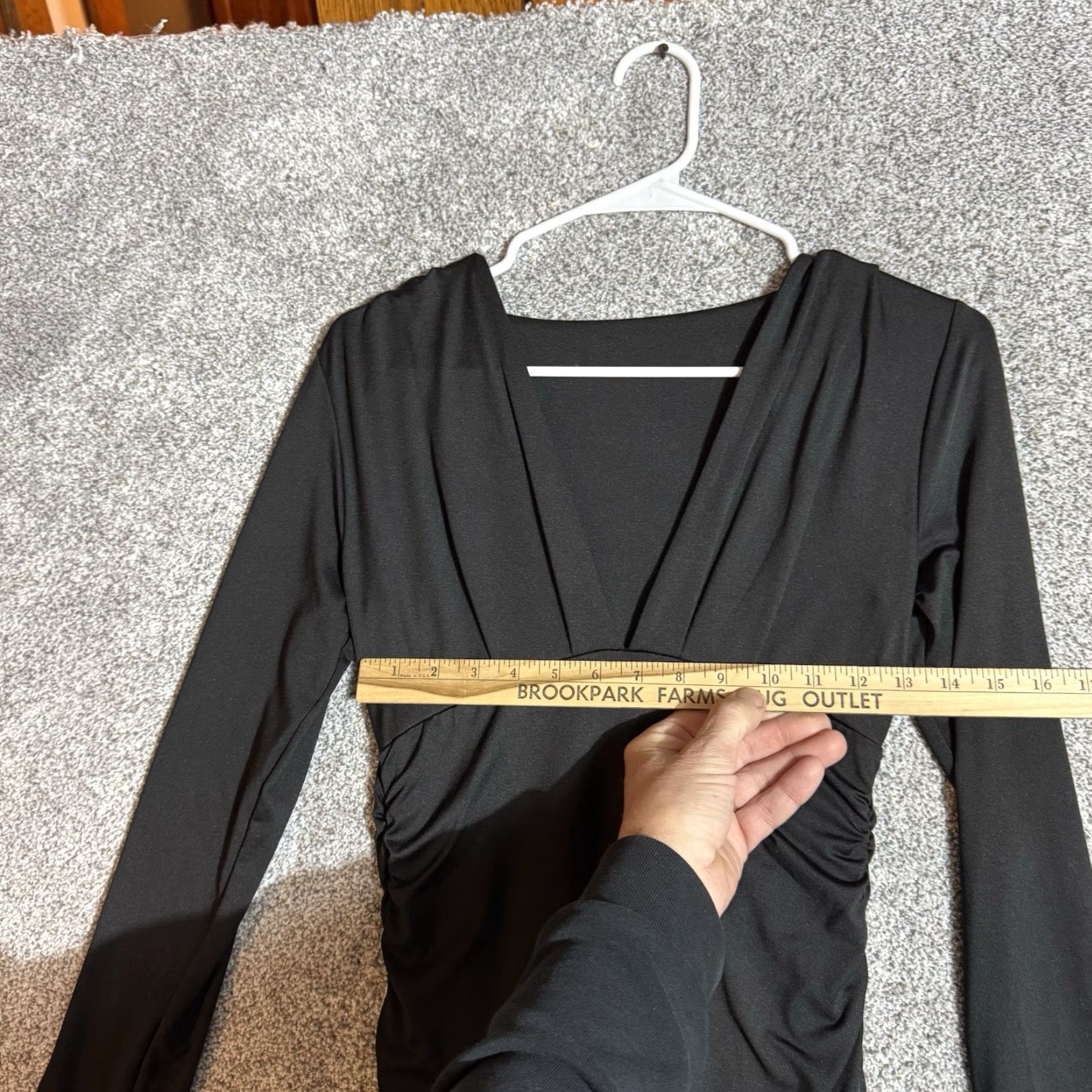Vintage Bodycon Dress Size 8 Mob Wife Chic Evening Wear Ruched Slinky Minimalist Elegant Size M / US 6-8 / IT 42-44 - 3 Thumbnail