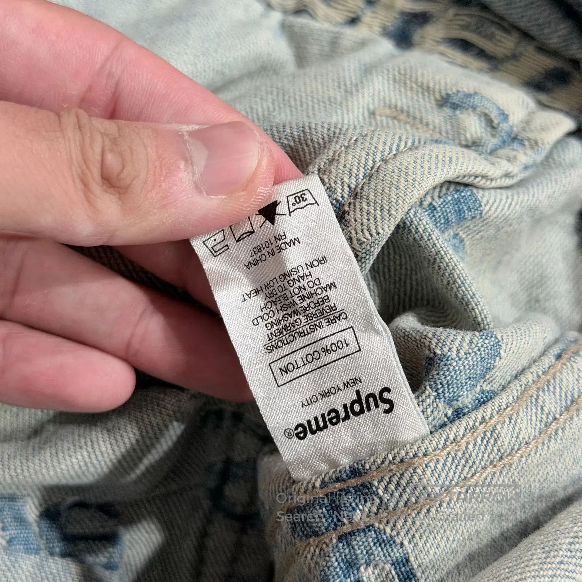 Supreme Supreme Frayed Logo Denim Trucker Jacket. Size US S / EU 44-46 / 1 - 8 Thumbnail