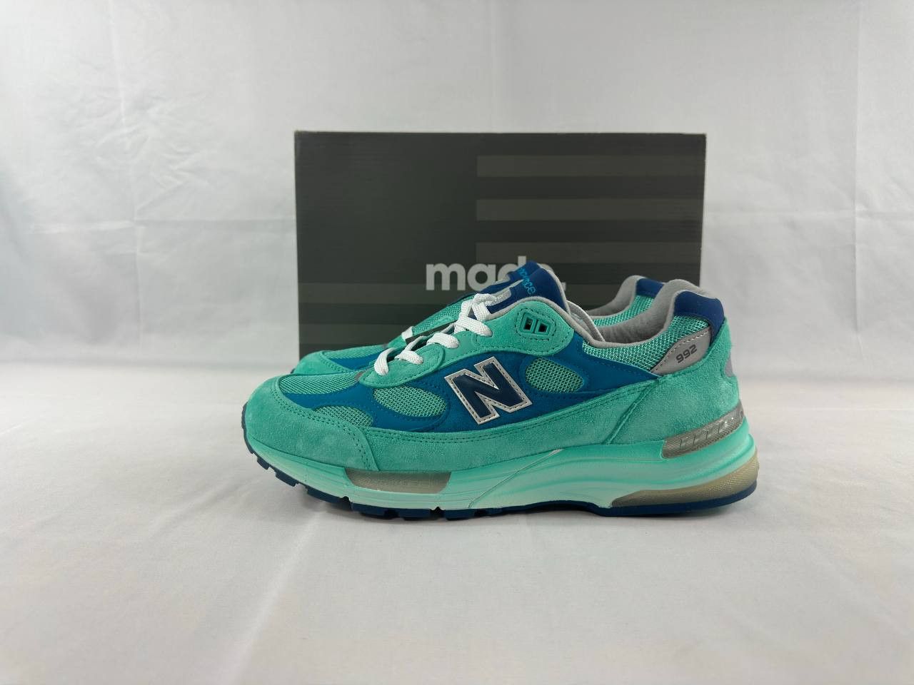 New Balance New Balance 992 MiUSA Blue Silver Metallic Sneakers Size US 10 / EU 43 - 3 Thumbnail