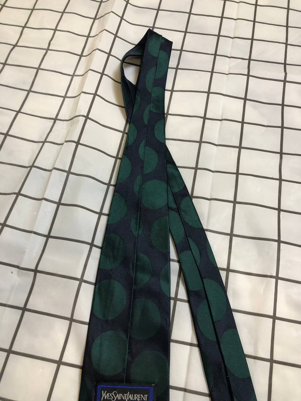 Yves Saint Laurent YVES SAINT LAURENT Silk Necktie: Designer Vintage Tie Size ONE SIZE - 5 Thumbnail