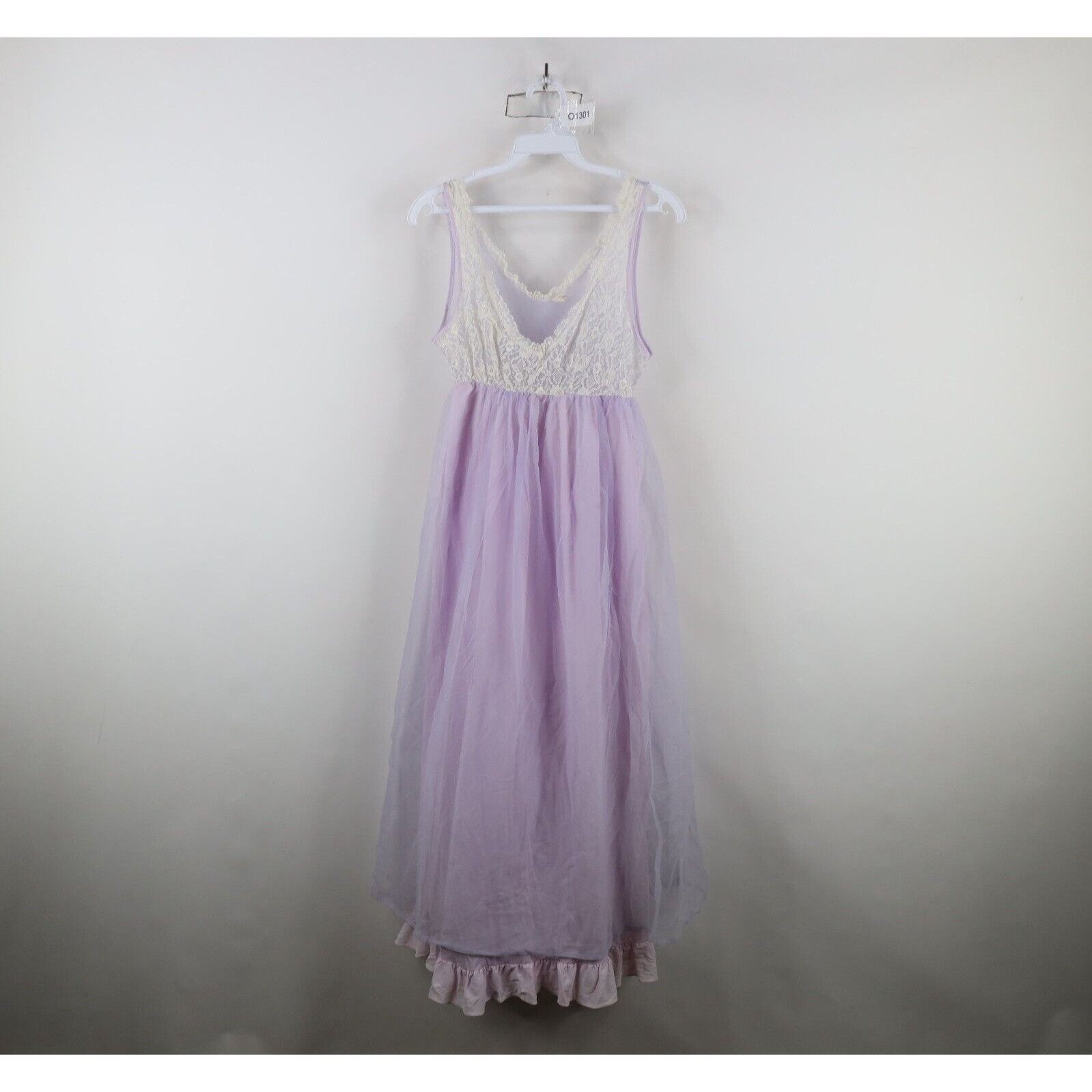 Vintage Vintage 60s 70s Baby Doll Chiffon Lace Flower Night Gown Size M / US 6-8 / IT 42-44 - 1 Thumbnail