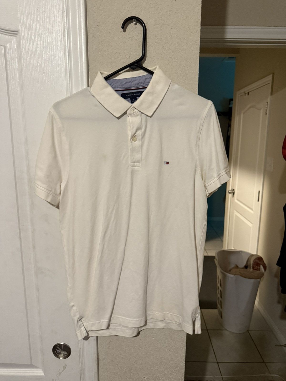 Tommy Hilfiger White Tommy Hilfiger Polo Tee Size US M / EU 48-50 / 2 - 1 Thumbnail