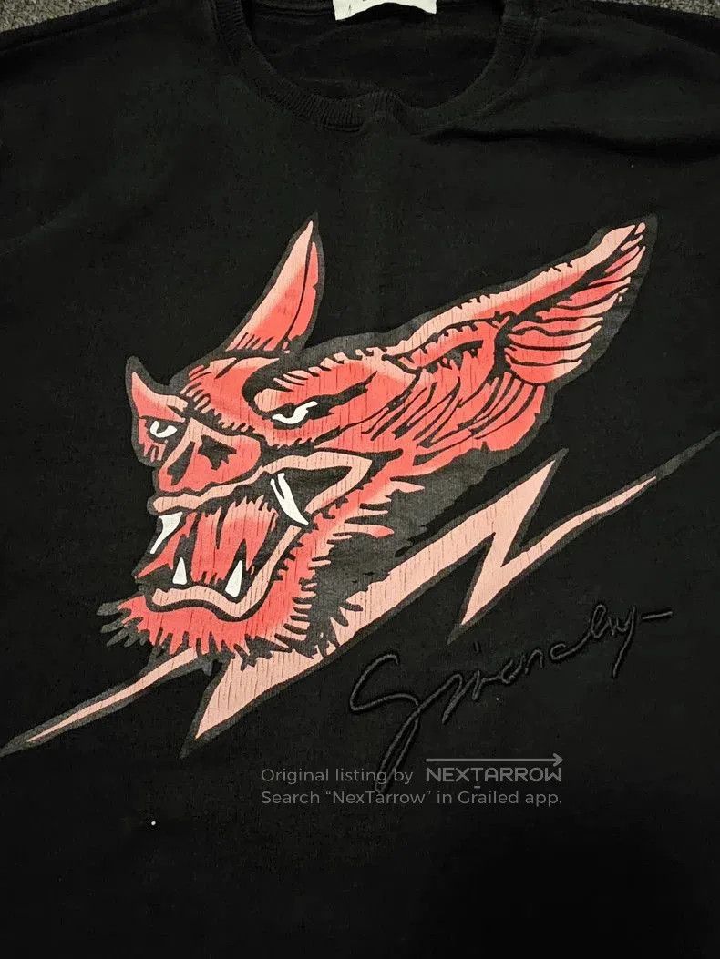 Givenchy Givenchy Dragon Graphic Sweatshirt. Size US M / EU 48-50 / 2 - 2 Thumbnail