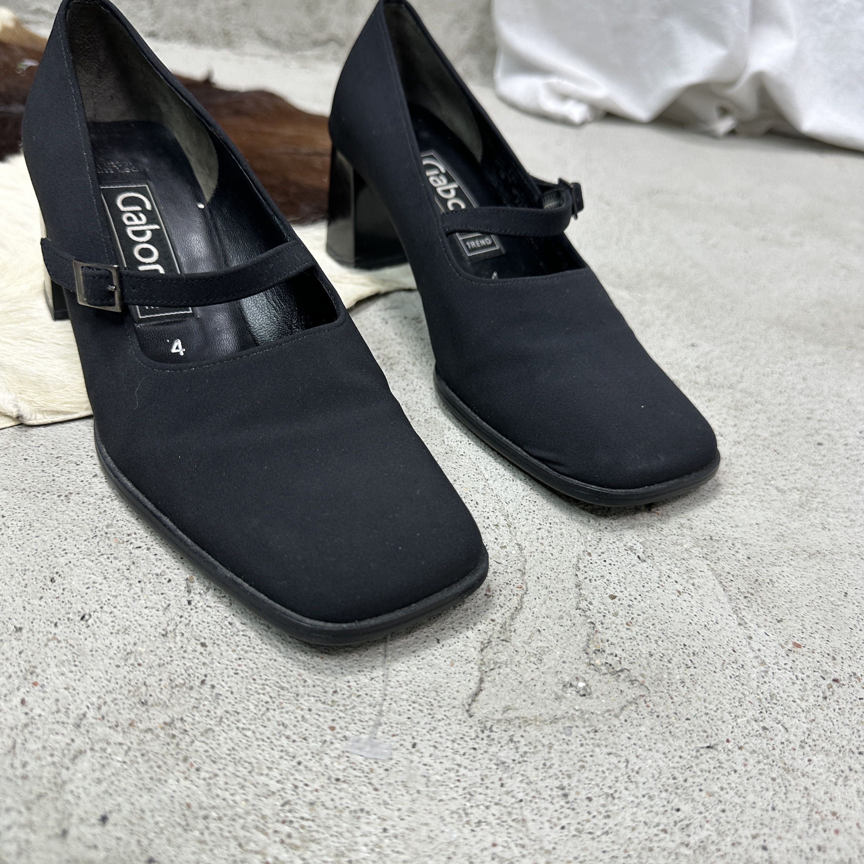 Vintage Vintage Avant Garde Mary Jane Square Toe Heels Y2K Size US 6.5 / IT 36.5 - 3 Thumbnail