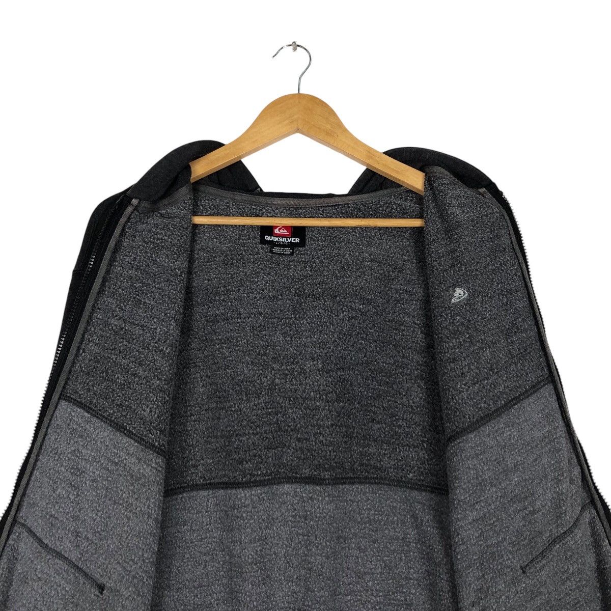 Quiksilver × Vintage Vintage Quiksilver Hoodie Sweatshirt Sweater Medium Surfing Size US M / EU 48-50 / 2 - 14 Thumbnail
