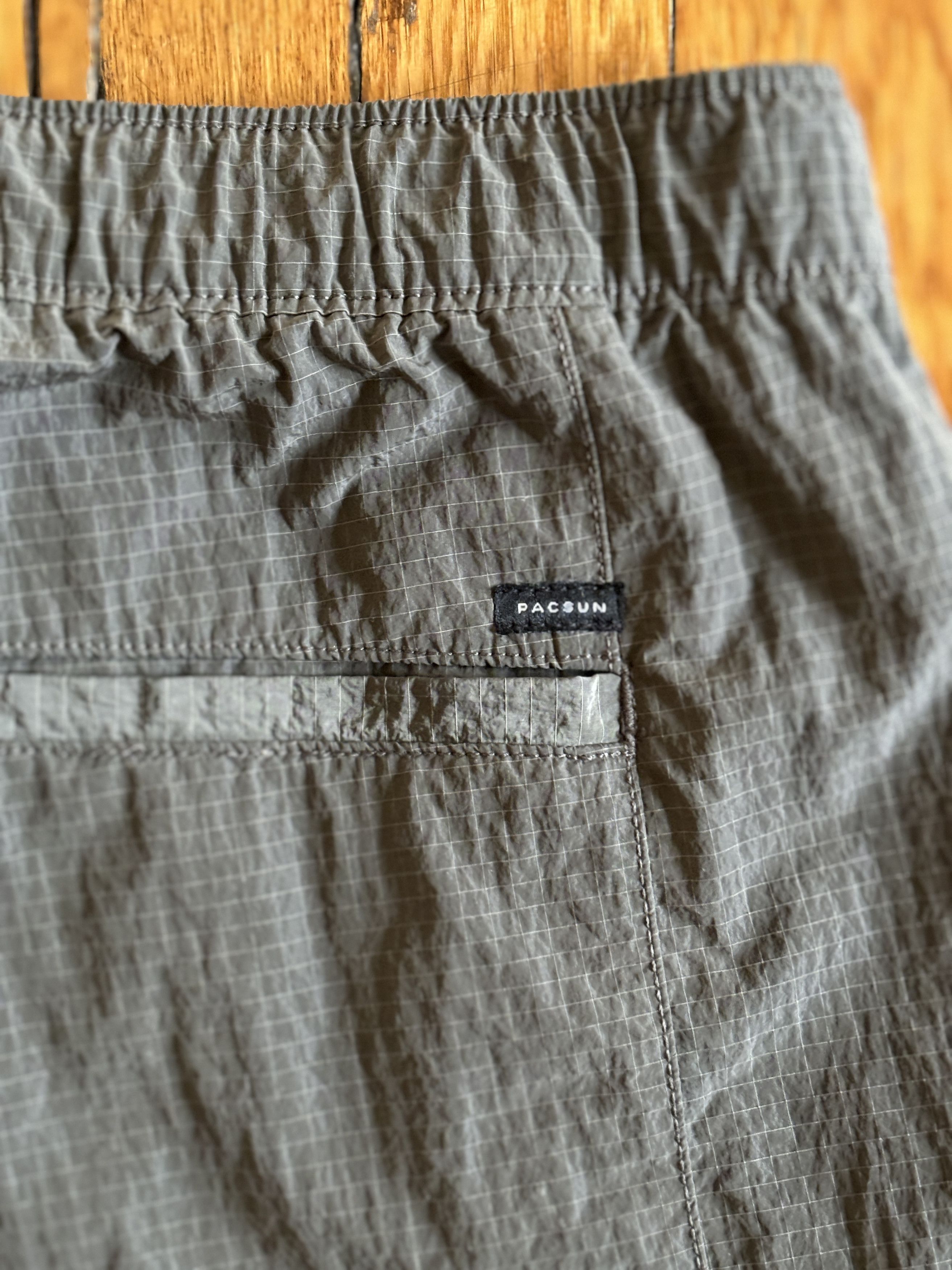 Pacsun PacSun Gray Nylon Shorts Size US 33 - 4 Thumbnail