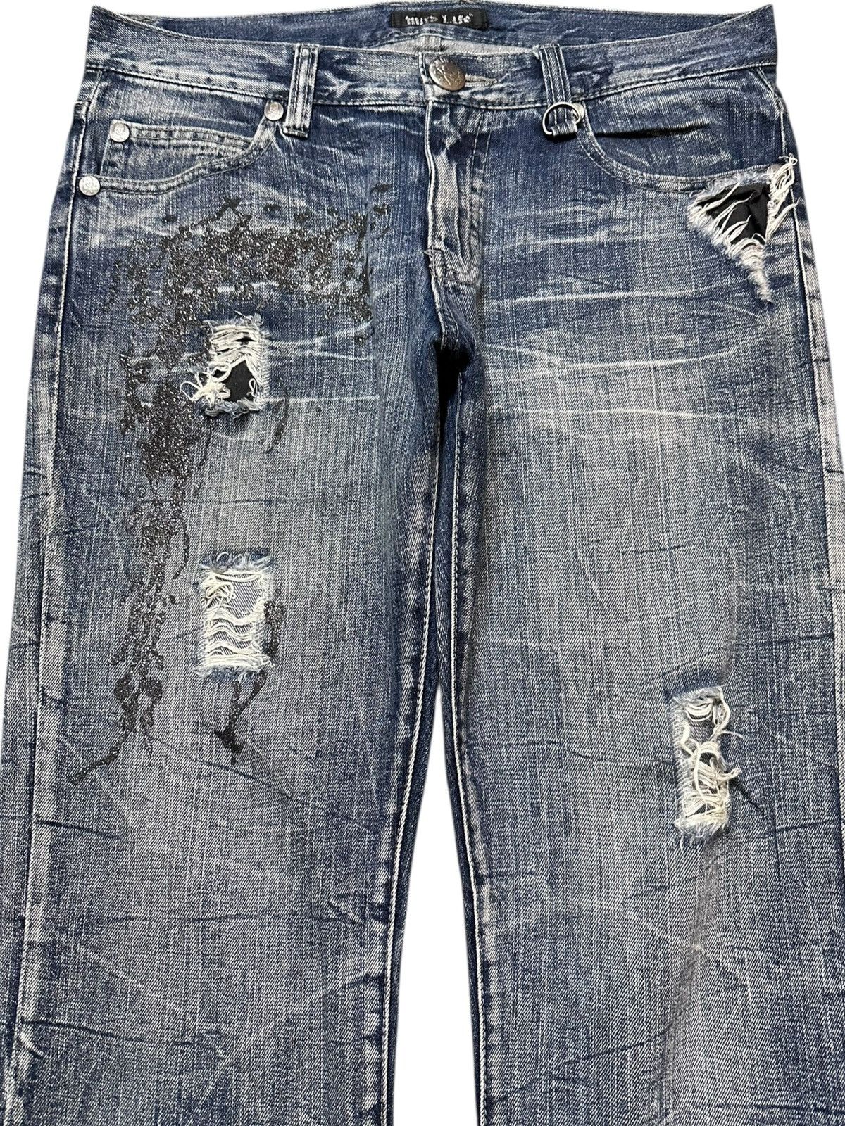 Japanese Brand Vintage Wild Life Stamped Grunge Honeycomb Distressed Denim Size US 34 / EU 50 - 2 Thumbnail