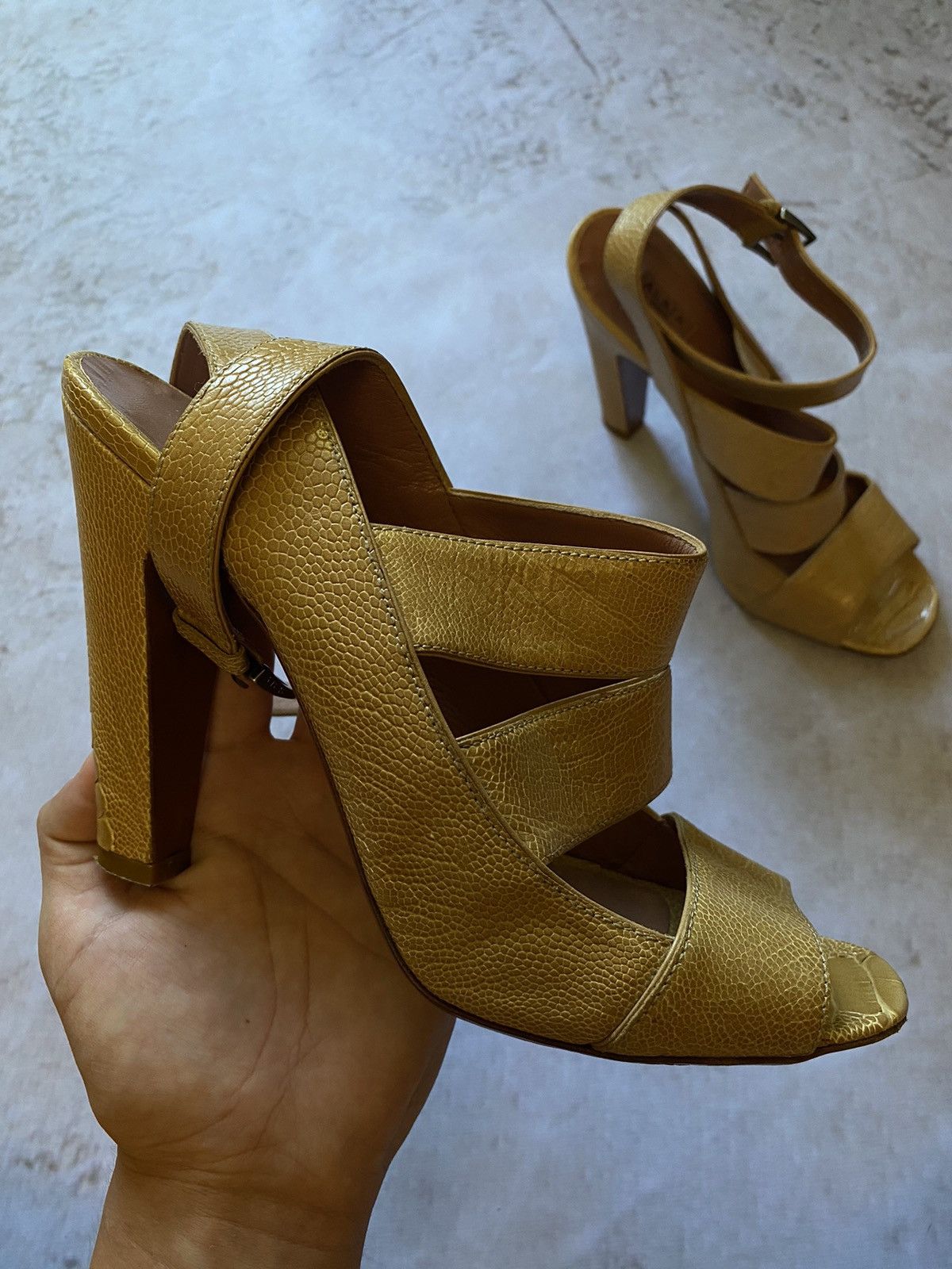 Alaia Alaia Luxury Leather Shoes Italy Heels Snake skin Size US 10 / IT 40 - 1 Thumbnail
