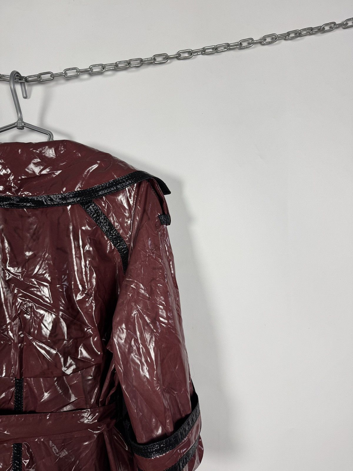 Louis Vuitton Louis Vuitton Vintage Glossy Coated Trench Jacket Belted Size S / US 4 / IT 40 - 16 Thumbnail