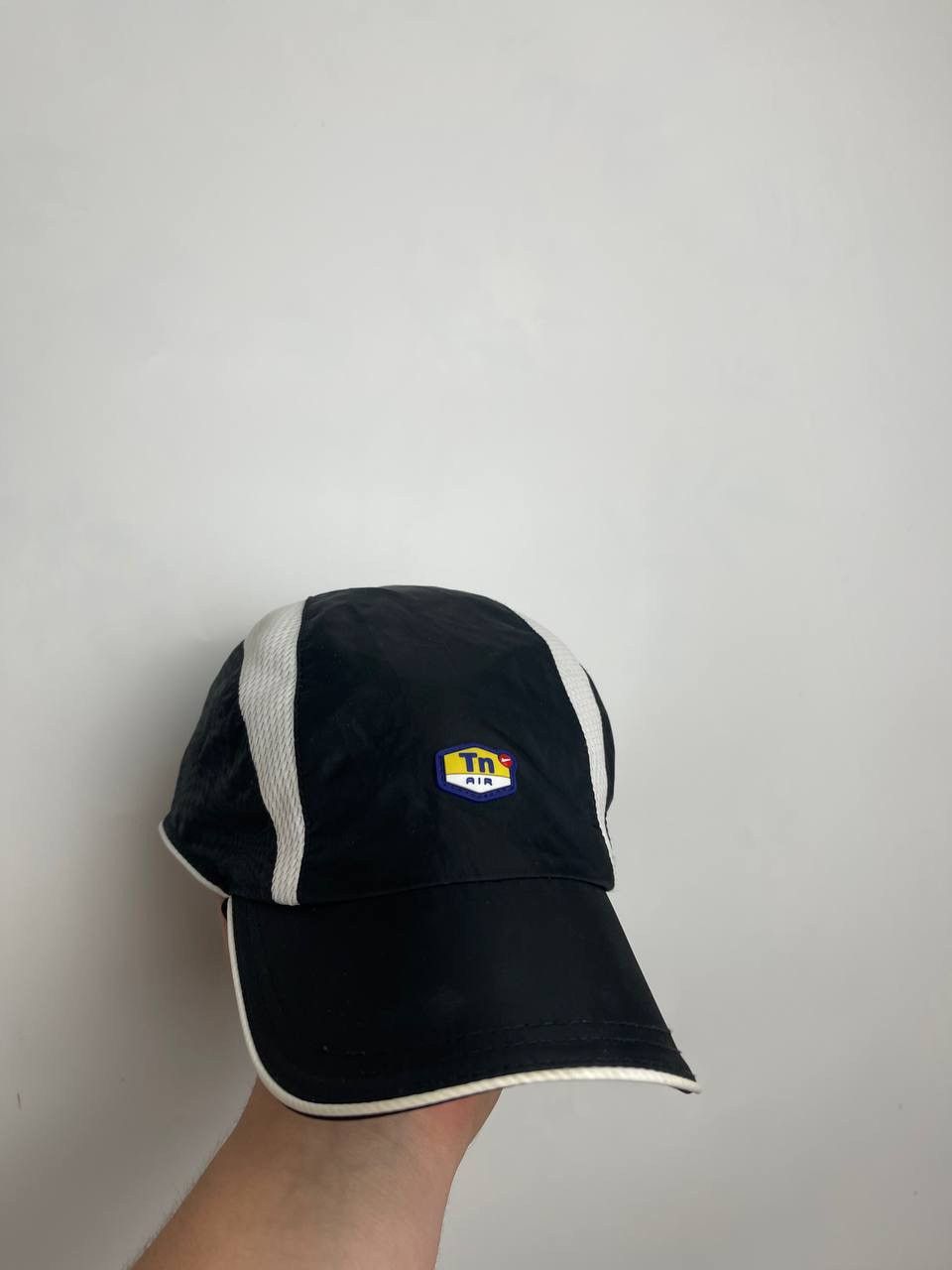 tn cap nike