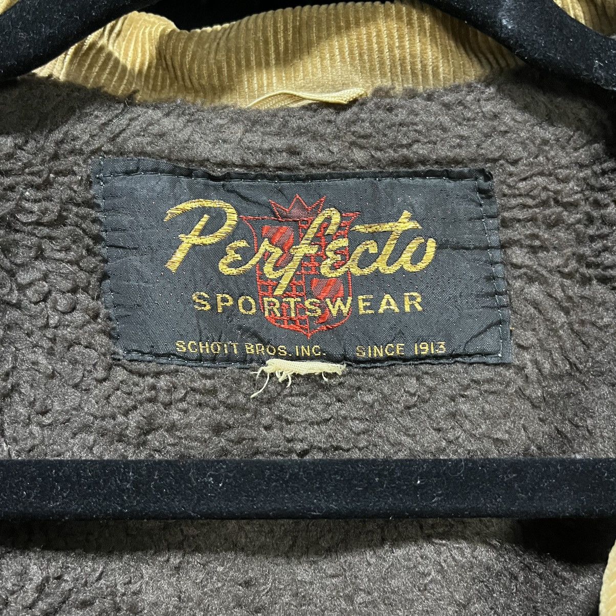 Schott VINTAGE PERFECTO SCHOTT CORDUROY HUTNING JACKET 70s 80s Size US XL / EU 56 / 4 - 9 Thumbnail