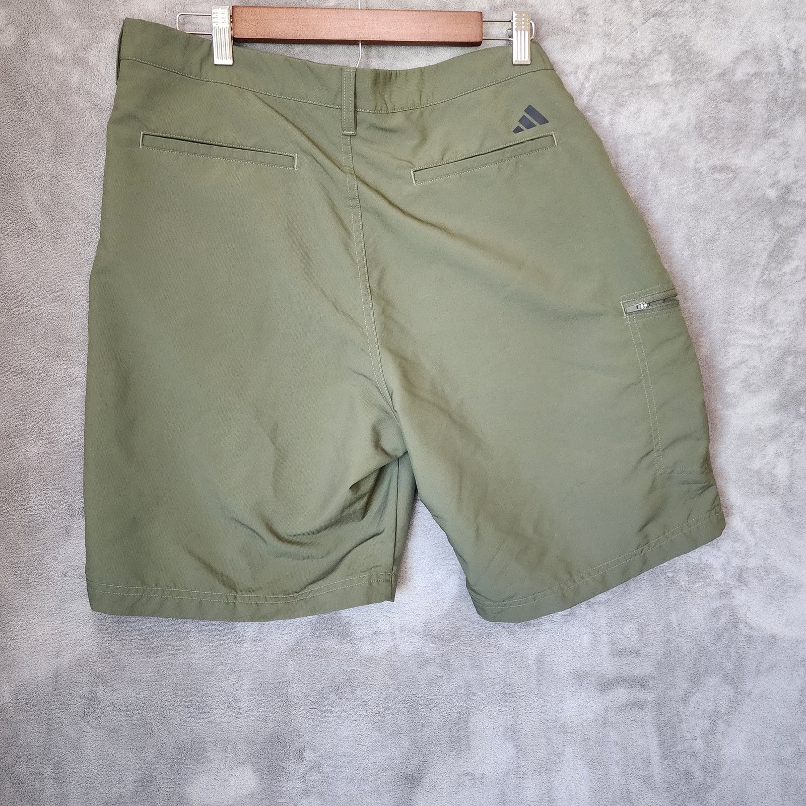 Adidas Adidas Golf Shorts Men's Size 38 Green, Lightweight Size US 38 / EU 54 - 2 Thumbnail