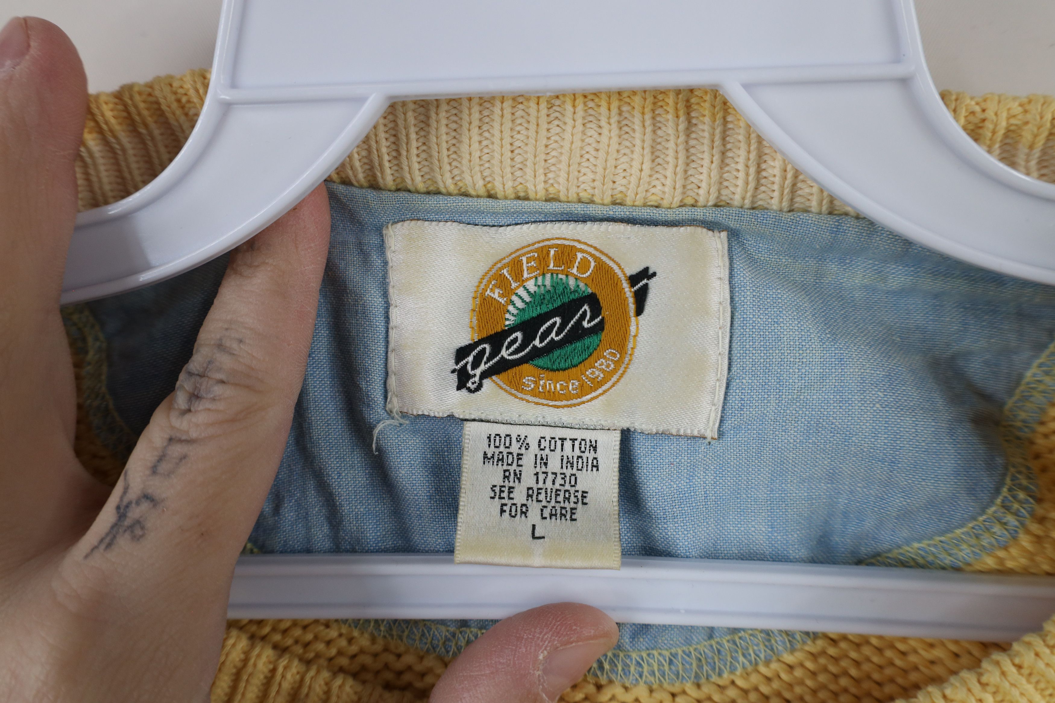 Vintage Vintage 90s Streetwear Blank Cotton Knit Sweater Yellow Size US L / EU 52-54 / 3 - 4 Thumbnail