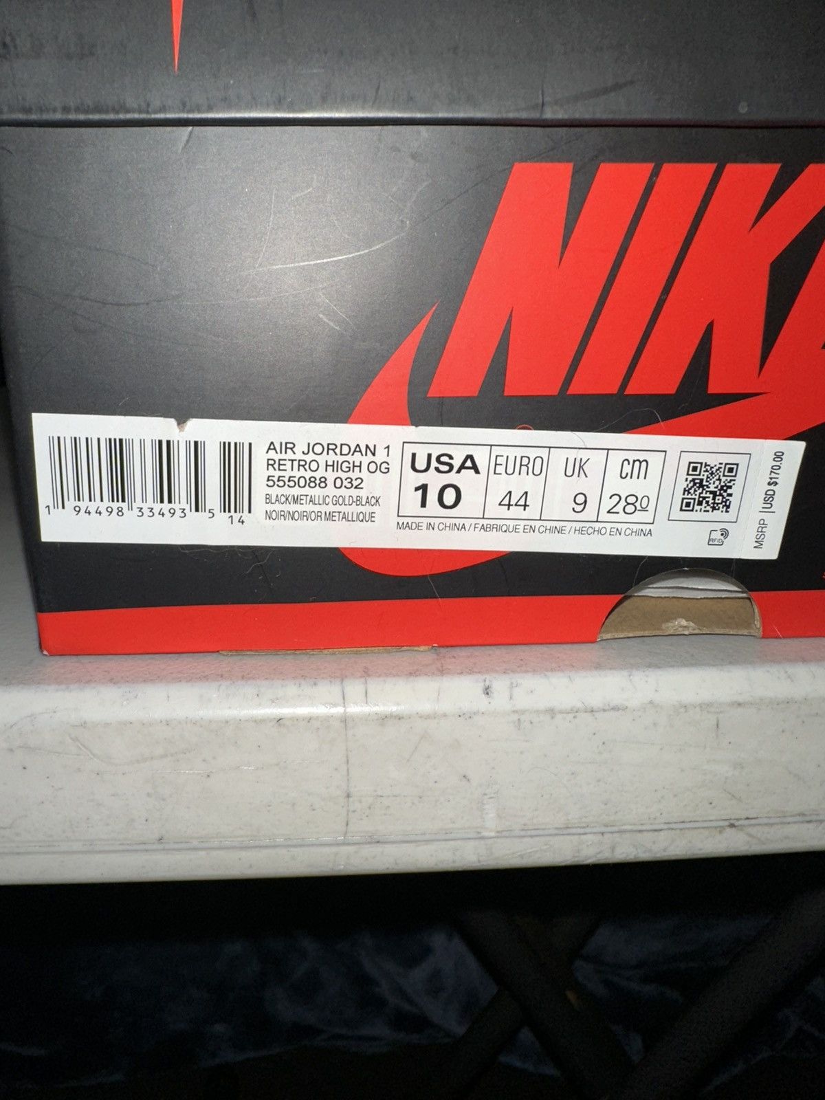 Jordan Brand Jordan 1 Retro High “black metallic gold” Size US 10 / EU 43 - 6 Thumbnail