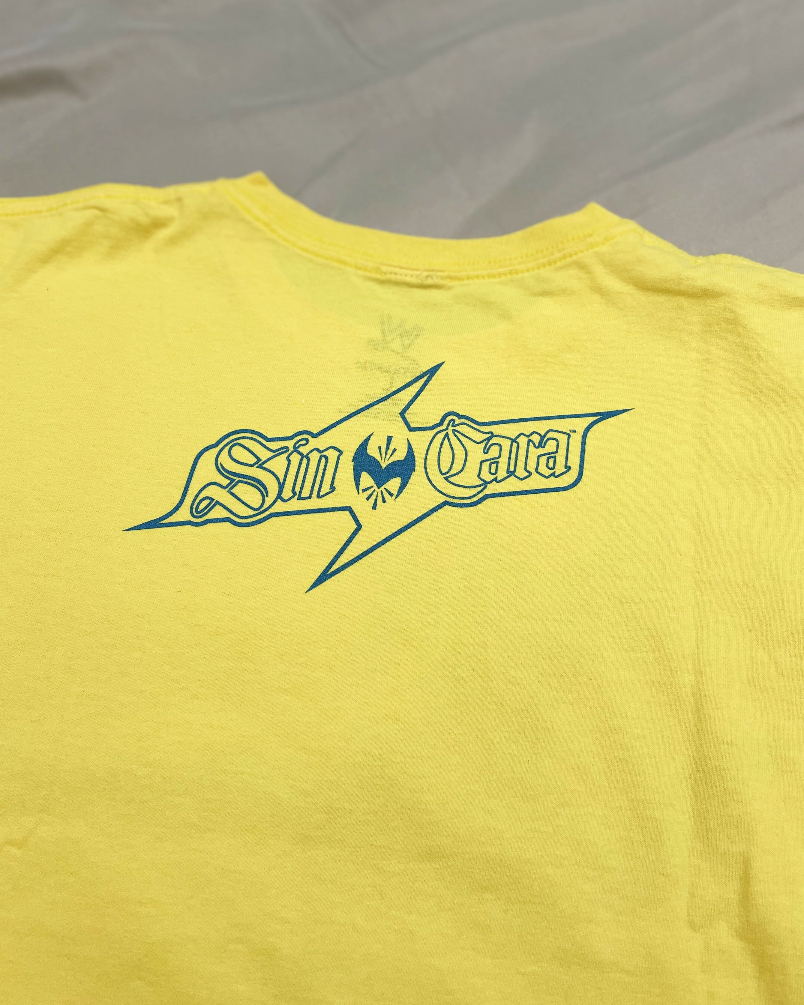 WWE WWE Wrestling (Sin Cara) Tshirt Copyright 2011 Size US L / EU 52-54 / 3 - 4 Thumbnail