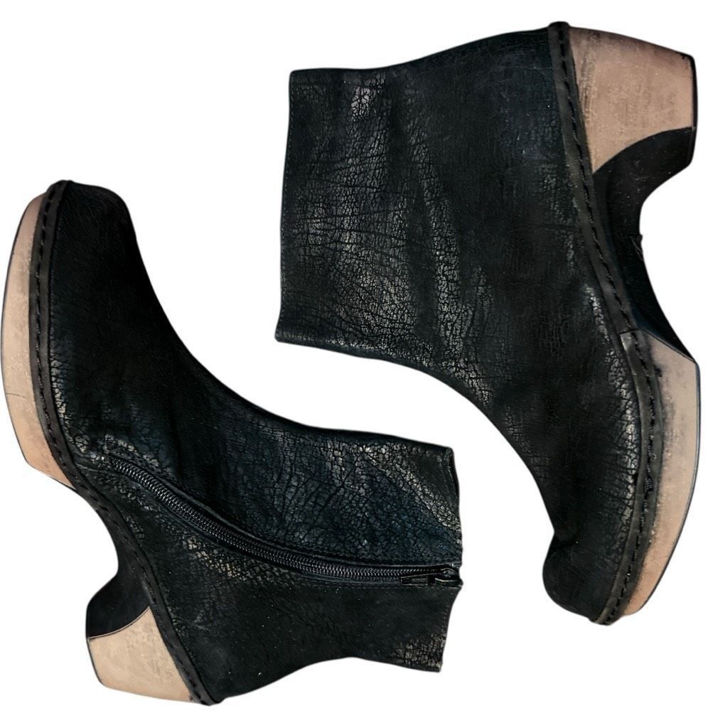 Birkenstock NAOT Boots NAOT Almeria Black Crackle Leather Ankle Boots Bo Size US 8 / IT 38 - 5 Thumbnail