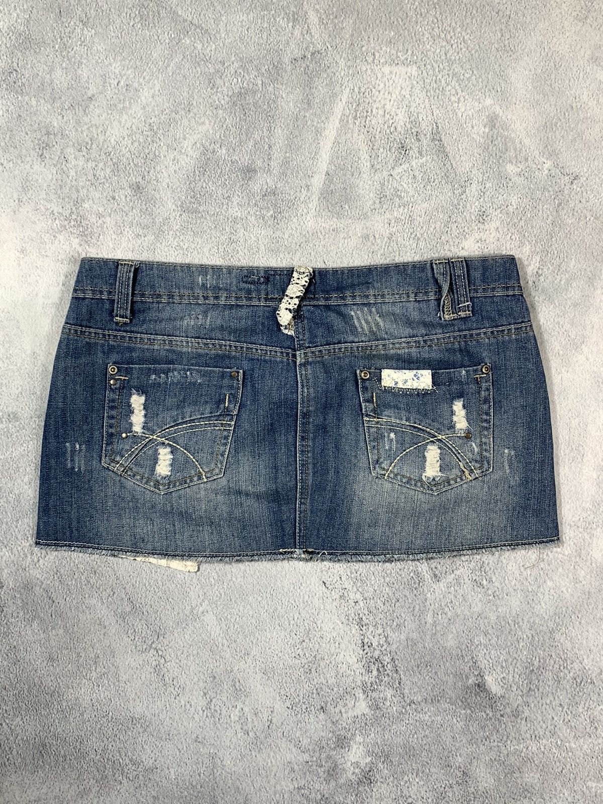 Japanese Brand × Vintage Vintage Y2K denim mini skirt streetwear style size 35 Size 35" - 5 Thumbnail