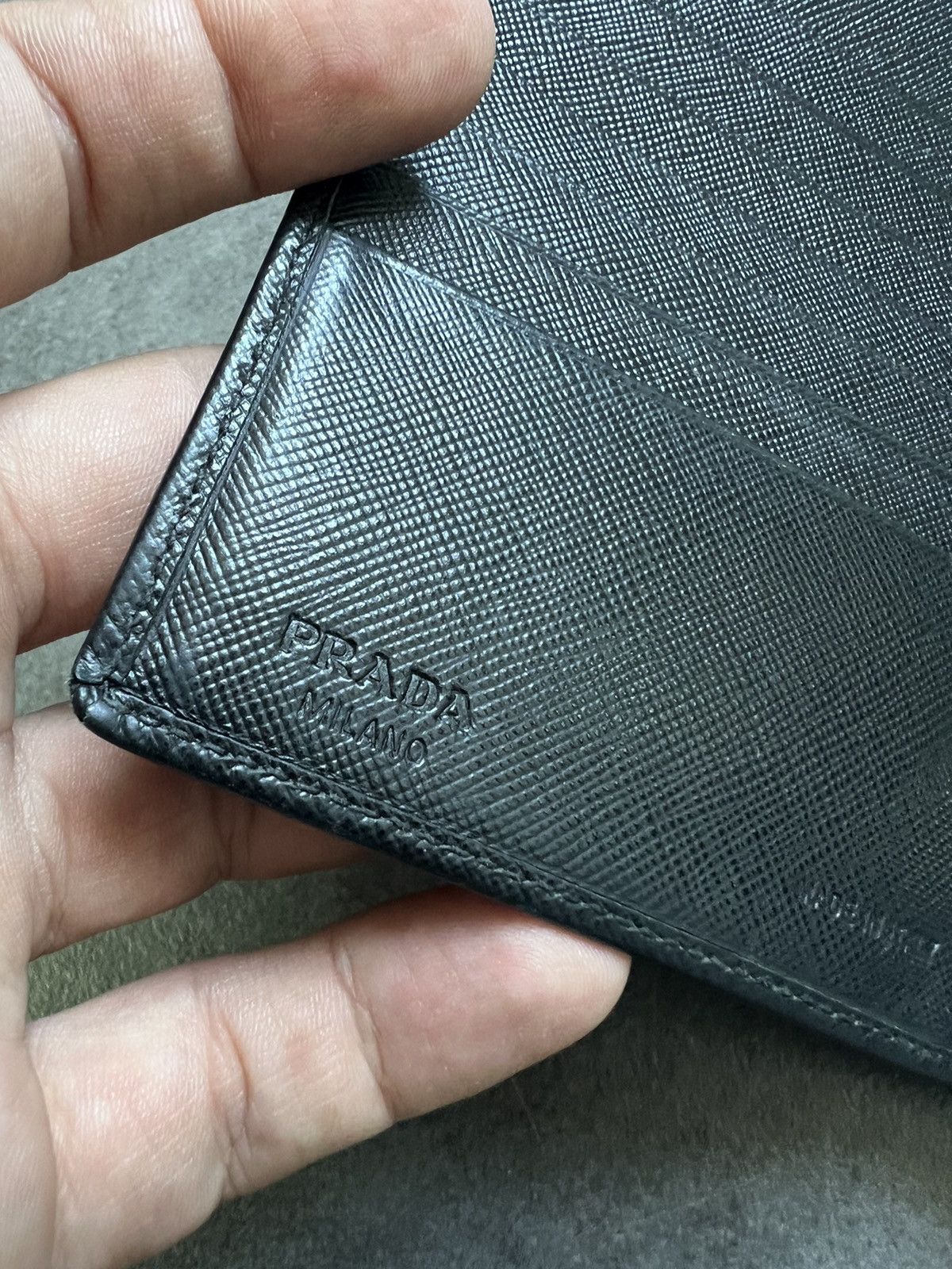 Prada Vintage Prada saffiano wallet cardholder Size ONE SIZE - 11 Thumbnail