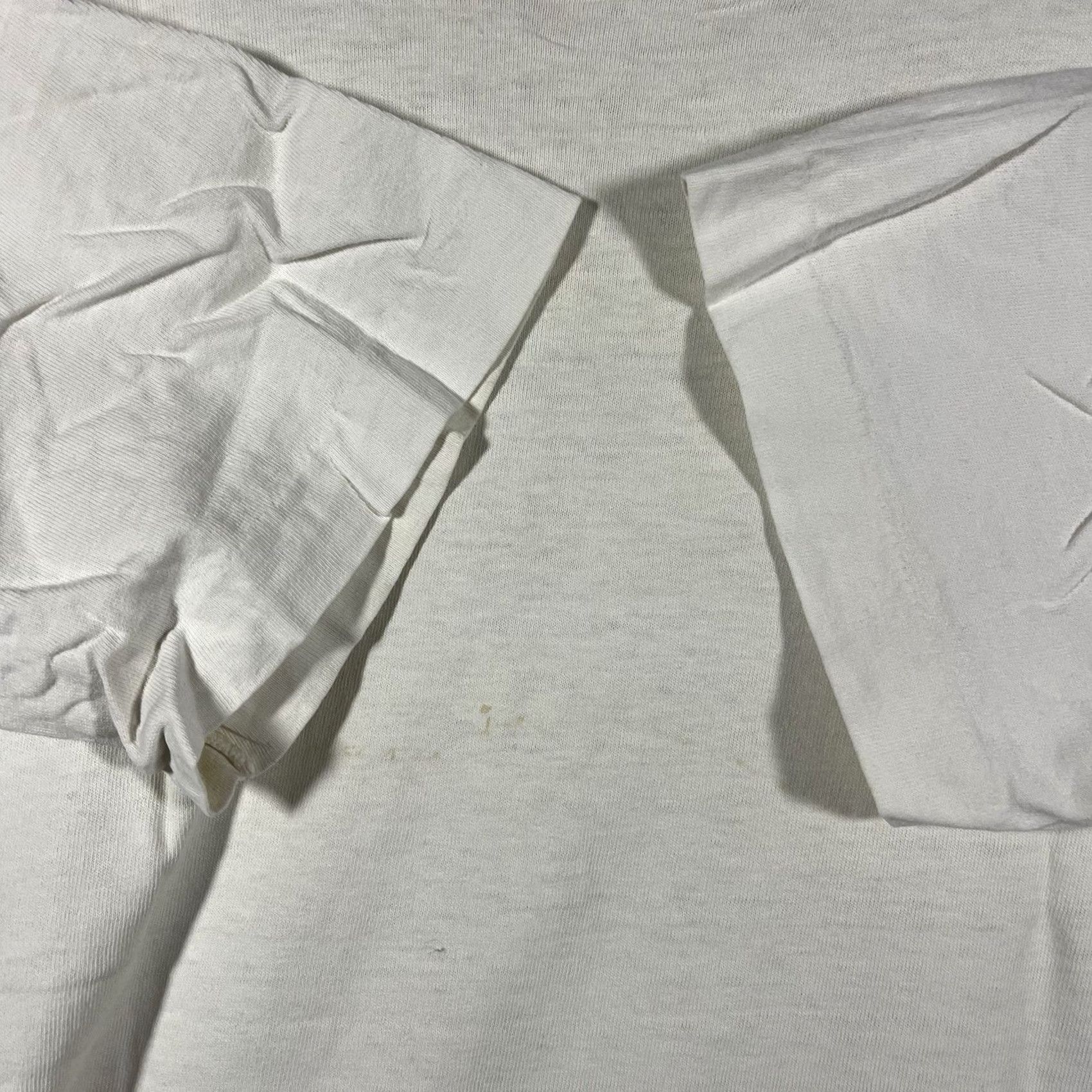 Vintage VINTAGE 90s KROQ 106.7 FM T-Shirt Large White USA Crew Neck Short Sleeve Men Size US L / EU 52-54 / 3 - 7 Thumbnail
