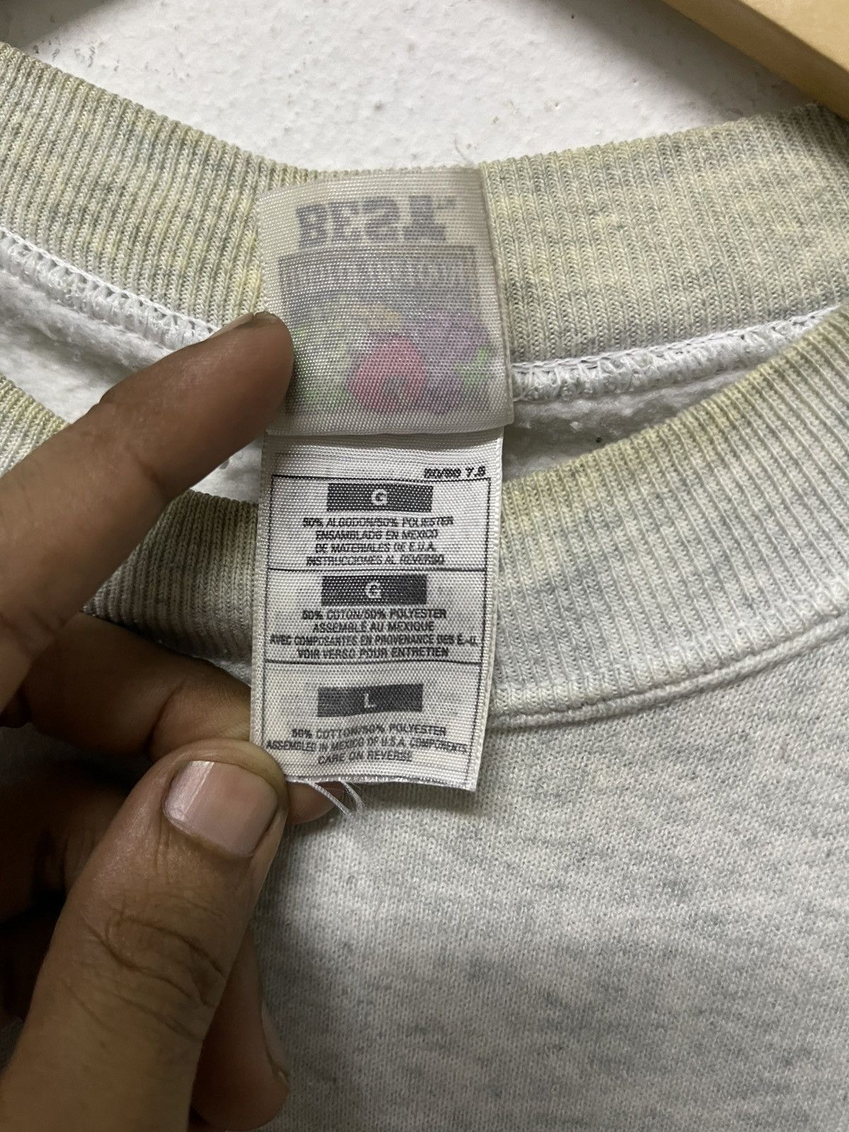 Fruit Of The Loom × Vintage VINTAGE 1999 ROSE BOWL GAME WISCONSIN BADGERS SWEATSHIRT Size US L / EU 52-54 / 3 - 14 Thumbnail