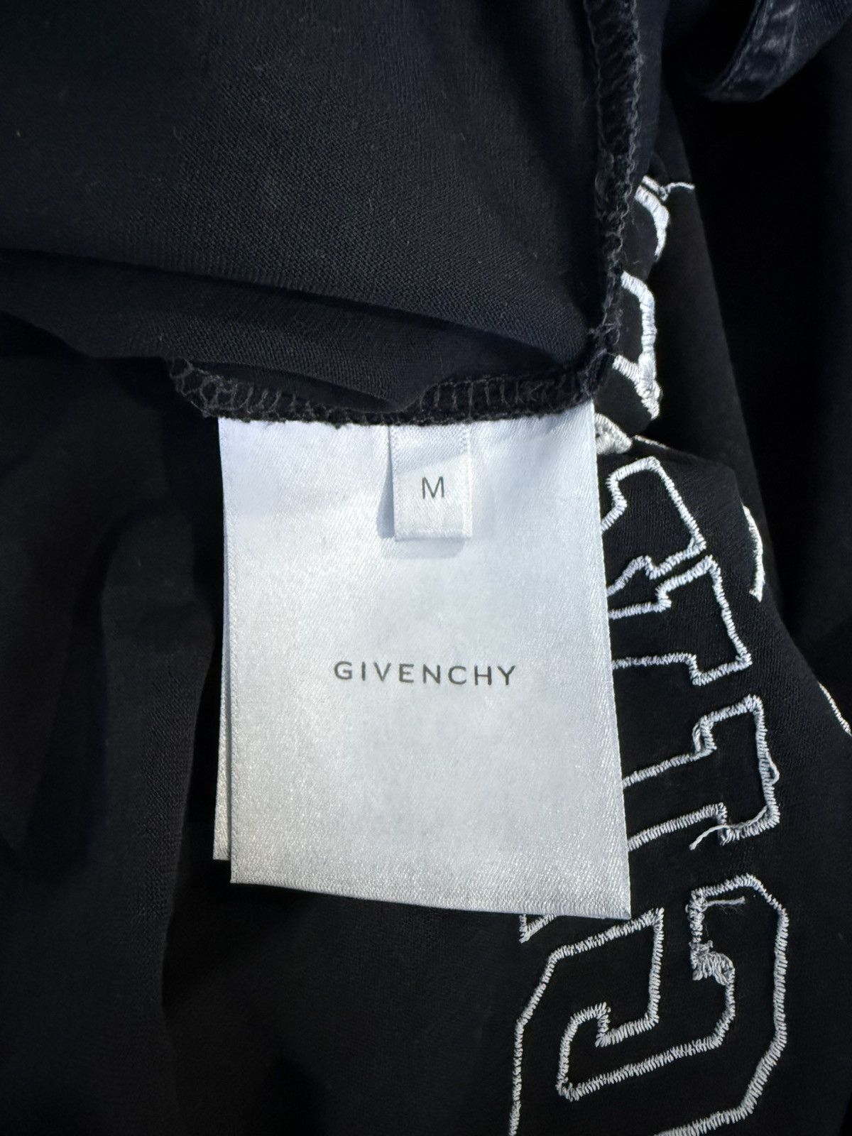 Givenchy × MMW ⚡️RARE⚡️ Givenchy X mmw multi-layered long sleeve balaclava Size US M / EU 48-50 / 2 - 8 Thumbnail