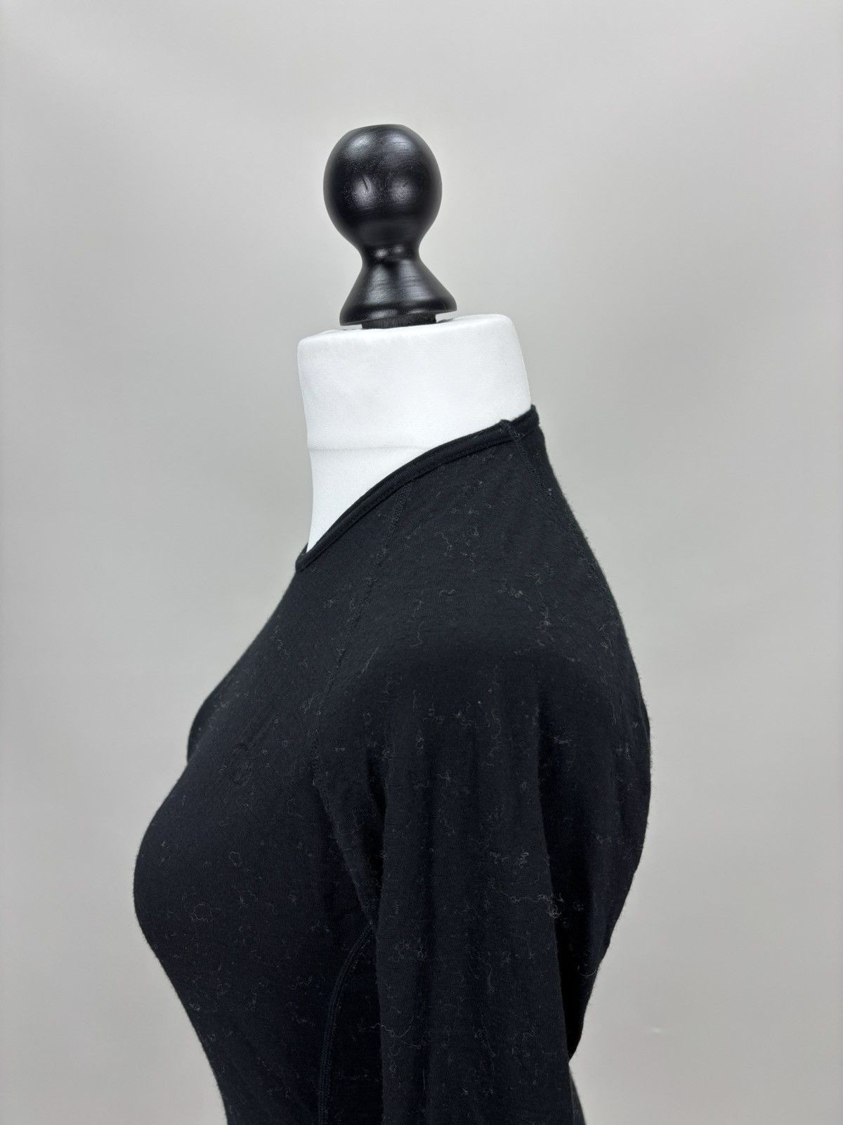 Icebreaker Womens long sleeve Icebreaker Size M Color Black Size M / US 6-8 / IT 42-44 - 9 Thumbnail
