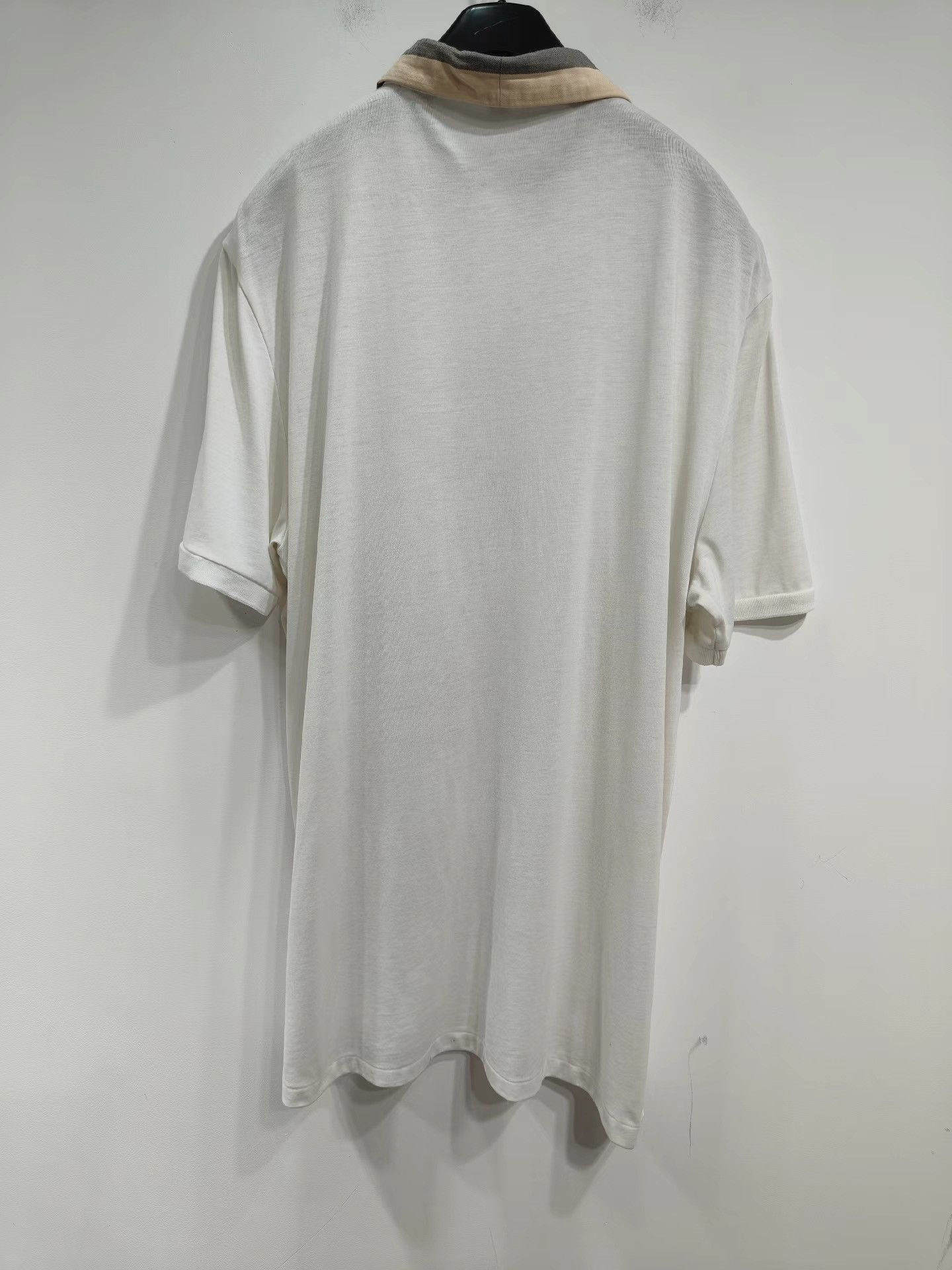 Burberry BURBERRY Men's White Short Sleeve Top K29 Size US XXL / EU 58 / 5 - 2 Thumbnail