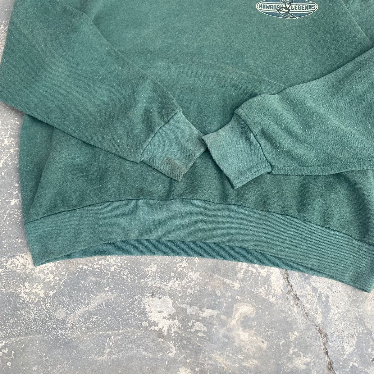 Vintage 90s Hawaiian Legends surf sweatshirt SC010 Size US L / EU 52-54 / 3 - 5 Thumbnail