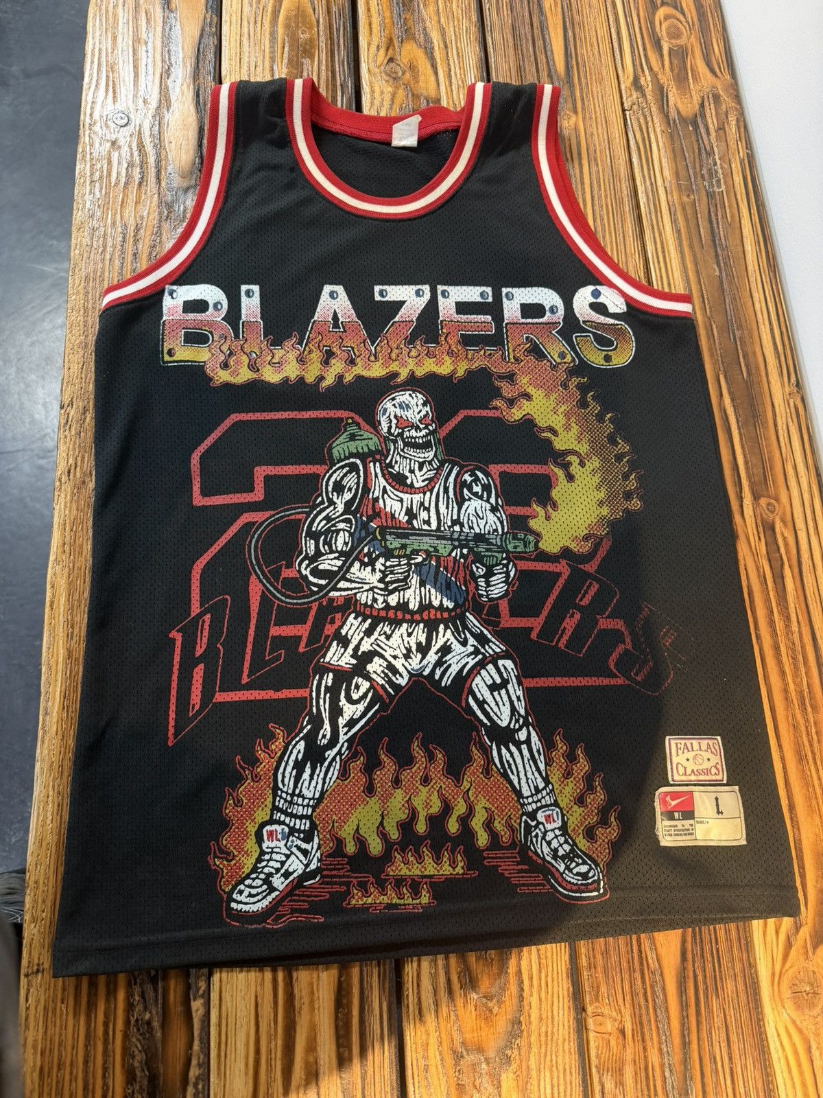 Warren Lotas Warren Lotus Portland Trail Blazers Jersey (RARE) Size US L / EU 52-54 / 3 - 2 Thumbnail