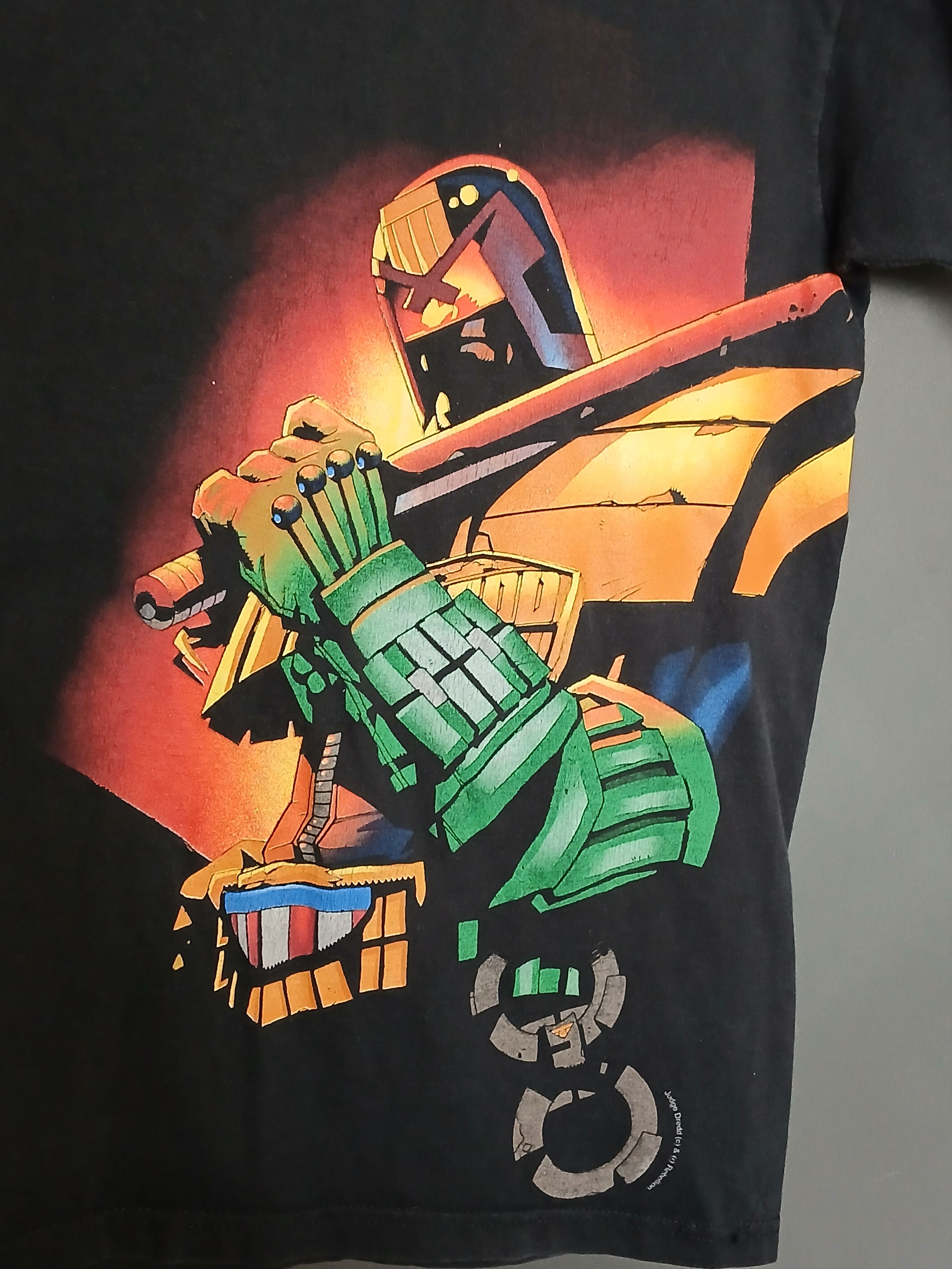Fruit Of The Loom Judge Dredd Movie T-Shirt Size US M / EU 48-50 / 2 - 3 Thumbnail
