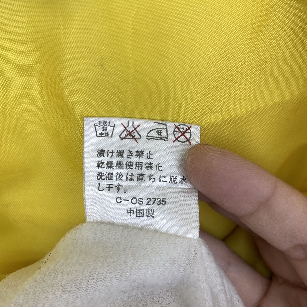 Japanese Brand Vintage Too Black Guys Toronto Pullover Streetwear Mens Size US L / EU 52-54 / 3 - 8 Thumbnail