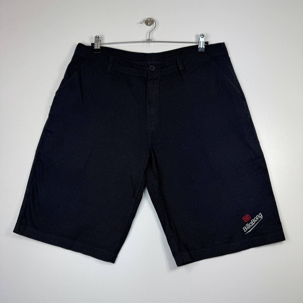 Billabong Vintage Billabong Pinstripe Shorts Black USA Mens Size 38 Size US 38 / EU 54 - 1 Thumbnail