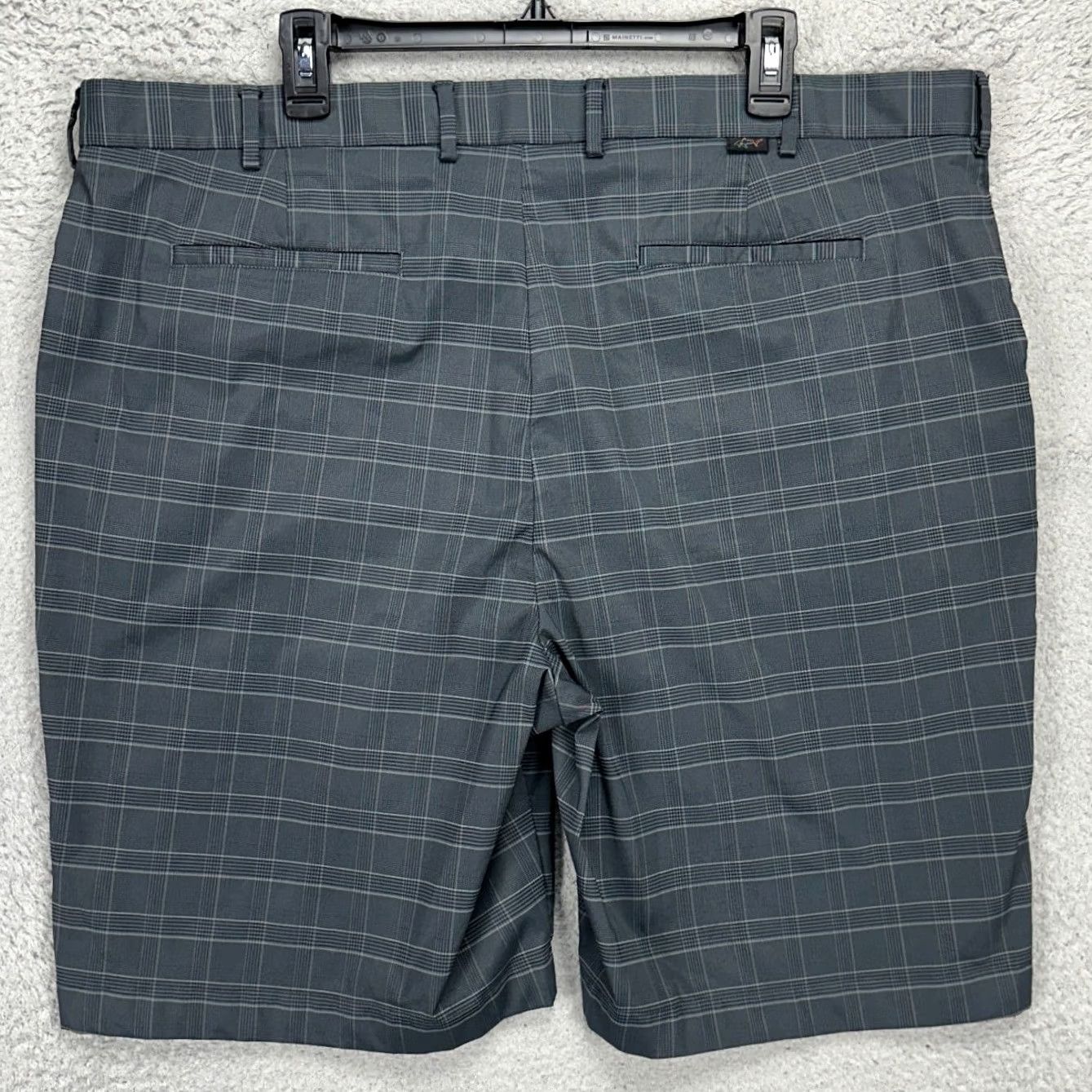 Vintage Greg Norman Golf Chino Shorts Mens 42 Dark Grey Plaid Flat Front Stretch Pockets Size US 42 / EU 58 - 2 Thumbnail