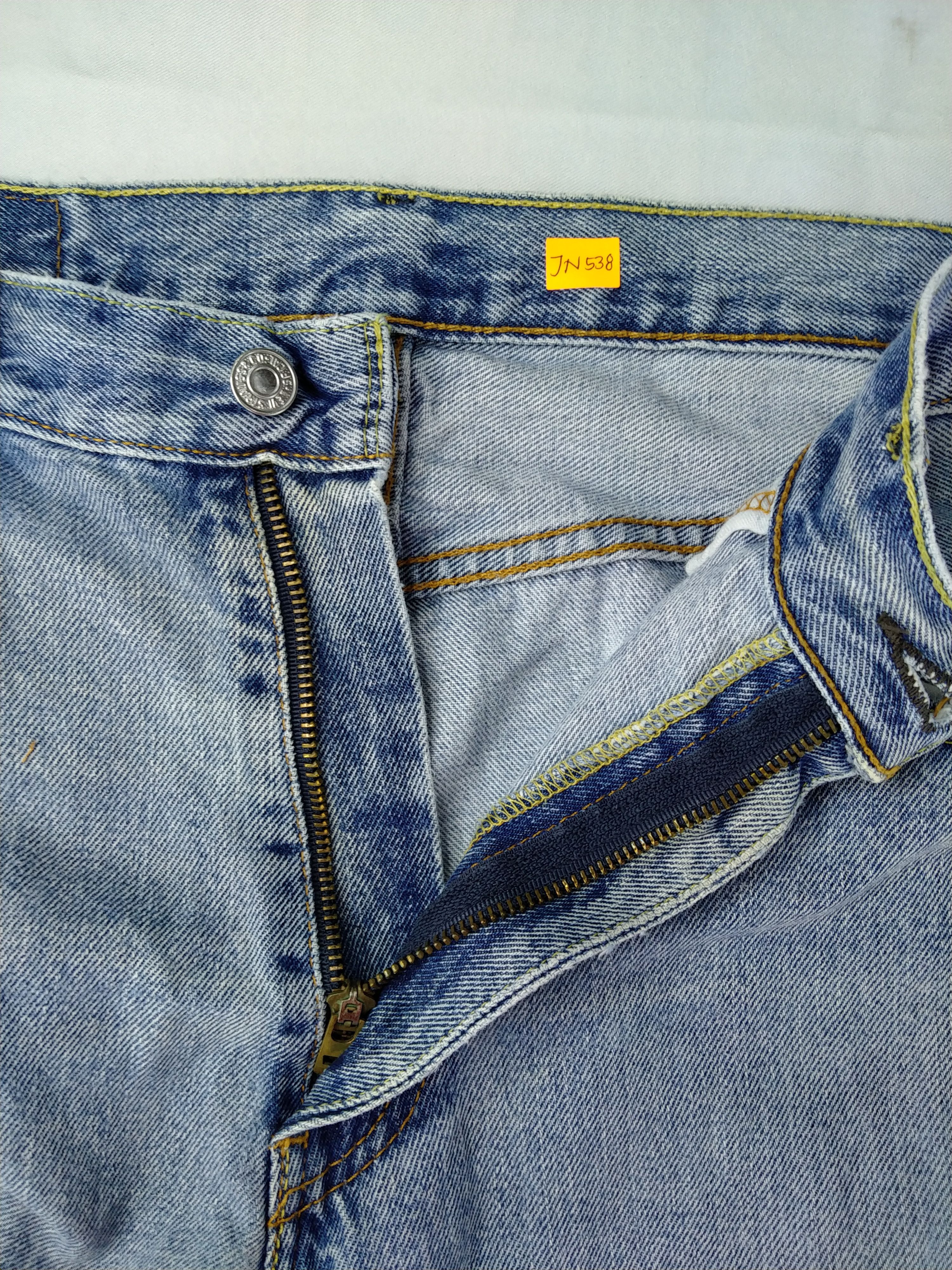 Levi's Light Wash Vintage Levi's 550 Denim 34 x 30.5 -JN538 Size US 34 / EU 50 - 6 Thumbnail