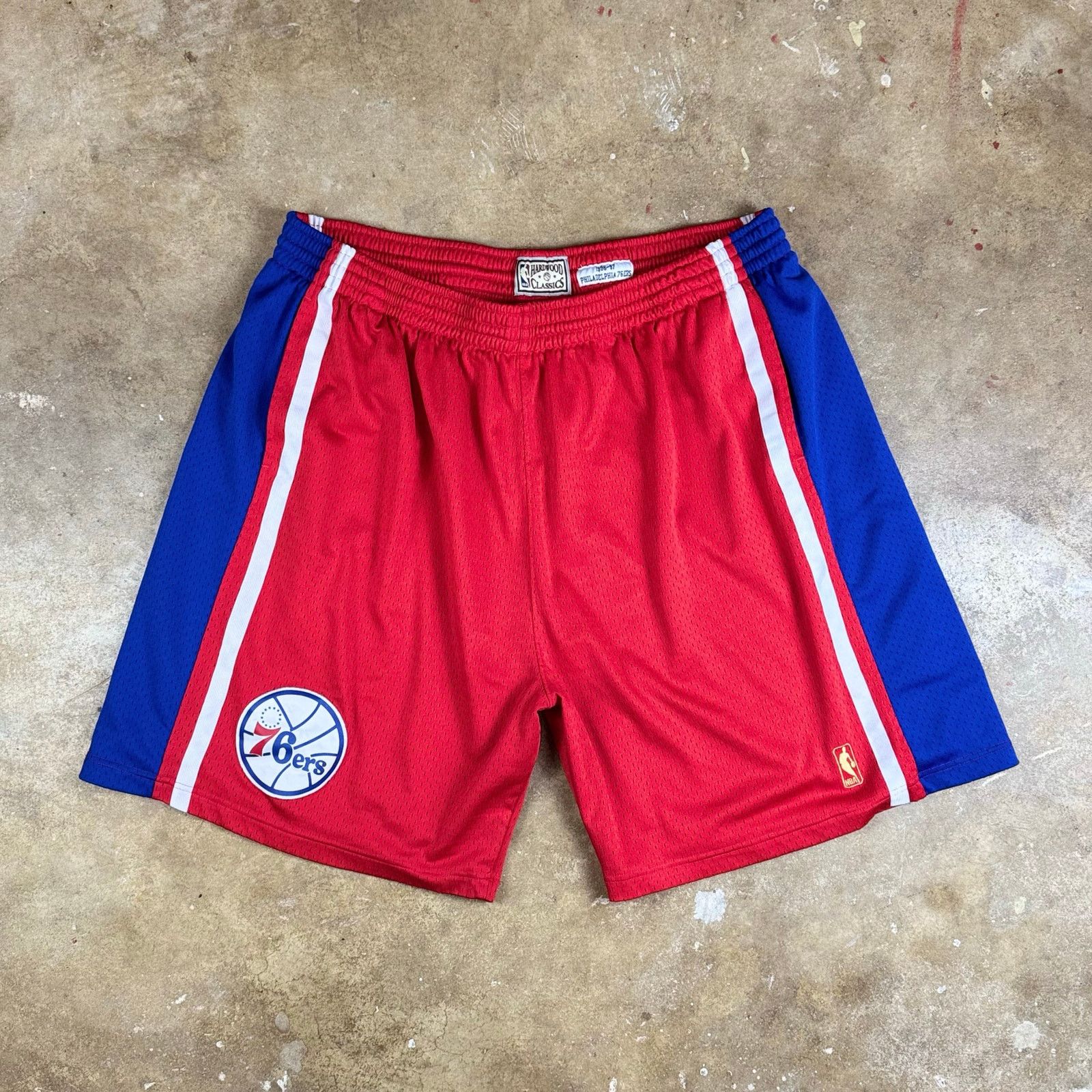 NBA Mitchell & Ness NBA 76ers Hardwood Classics Shorts 4XL Size US 41 - 1 Thumbnail