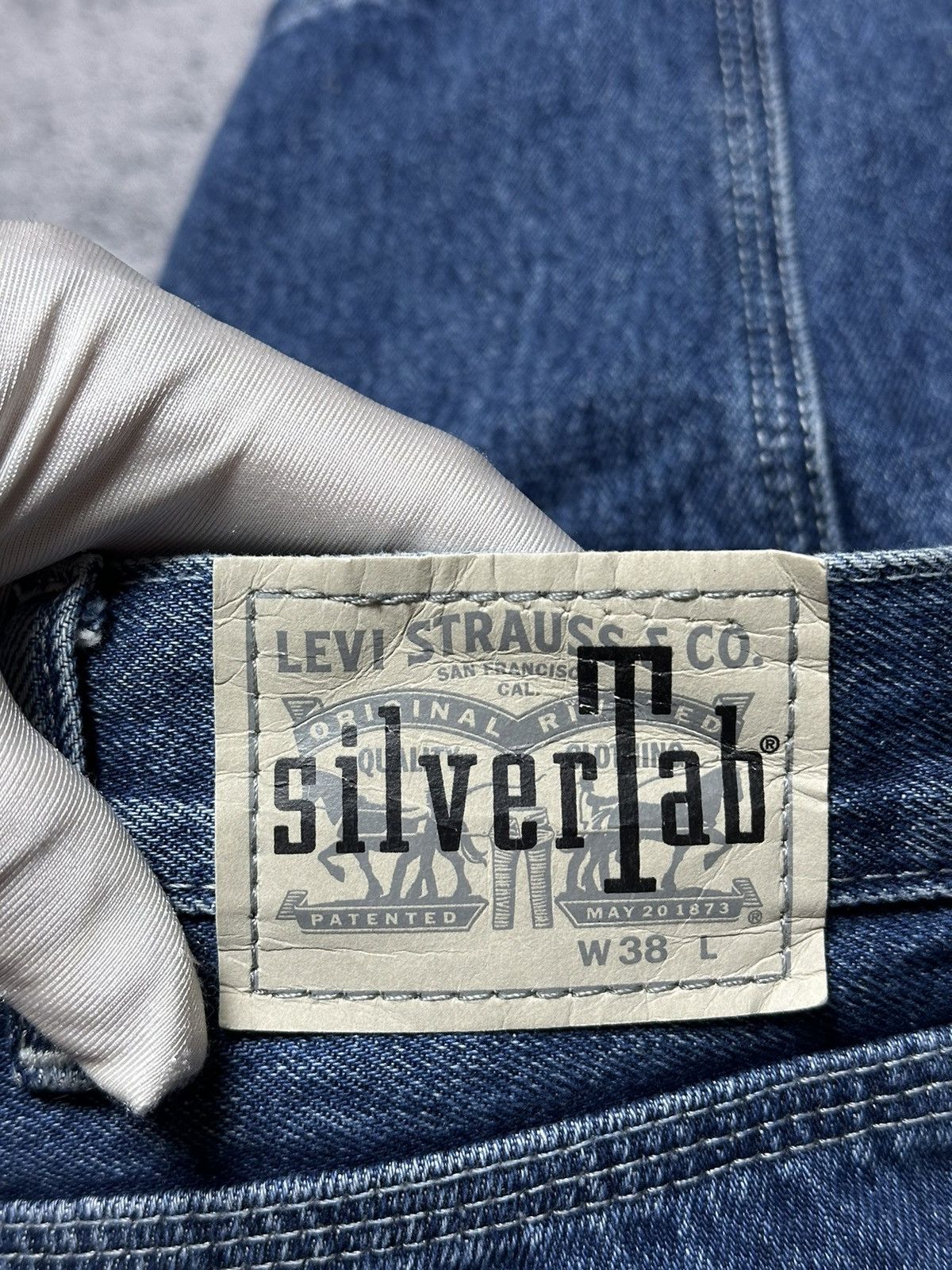 Levi's Levi's Silvertab Baggy Carpenter Denim Shorts W38 Size US 38 / EU 54 - 7 Thumbnail