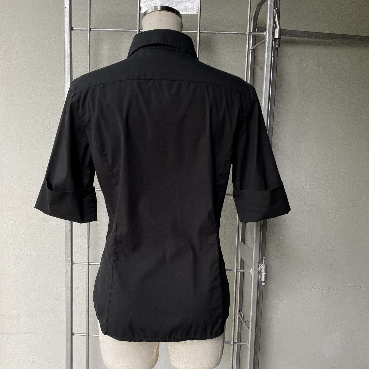 Max Mara Max Mara Black Fitted Cotton Ruffle Collar Shirt Size M / US 6-8 / IT 42-44 - 15 Thumbnail