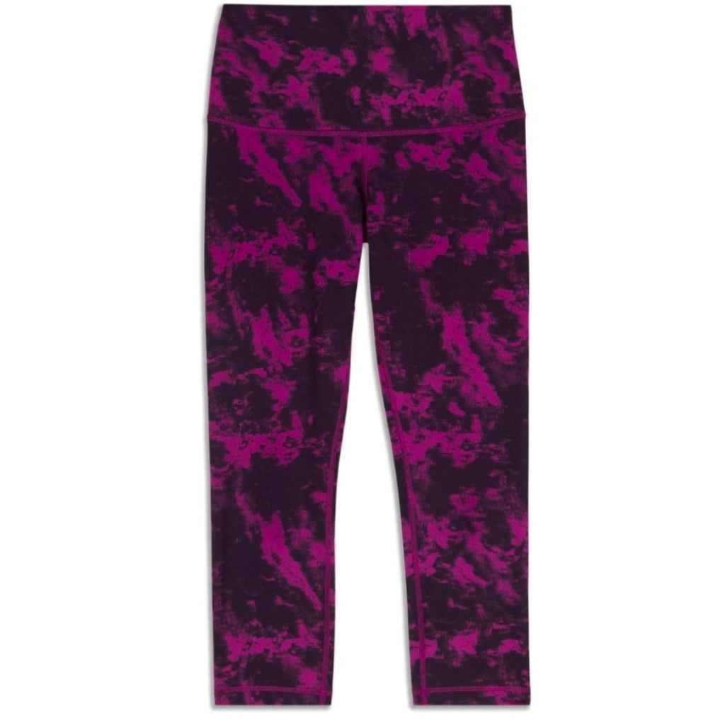 Lululemon wunder under crop grapealuscious leggings size 6