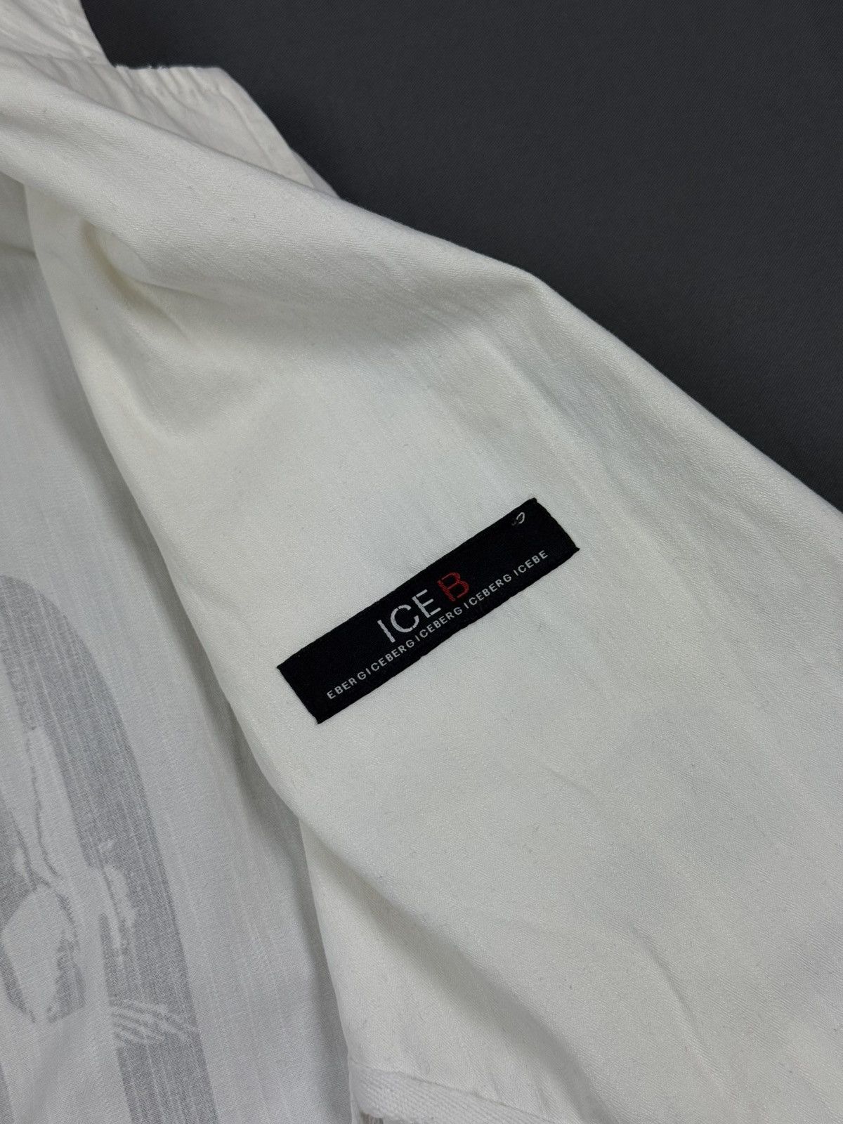 Iceberg Iceberg “Choose Iceberg Make Love” White Blazer Jacket Size US M / EU 48-50 / 2 - 21 Thumbnail
