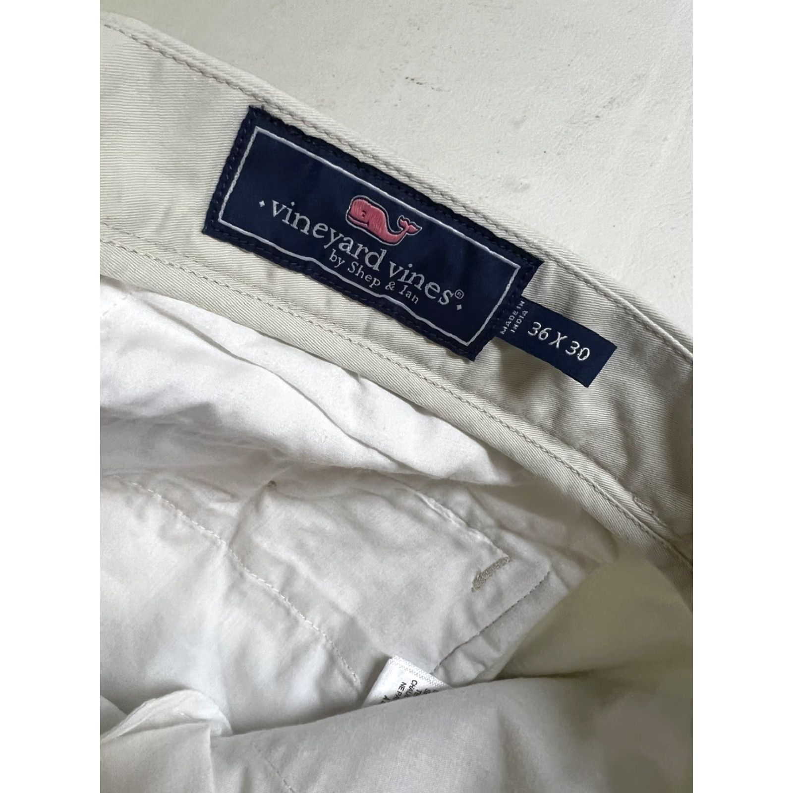 Vineyard Vines Vineyard Vines Pants Men 35x30 Khaki Flat Front Club Twill Chino Straight Leg Mens Regular Pants Beige Flat Front 35 in Waist Vintage No Size US 35 - 5 Thumbnail